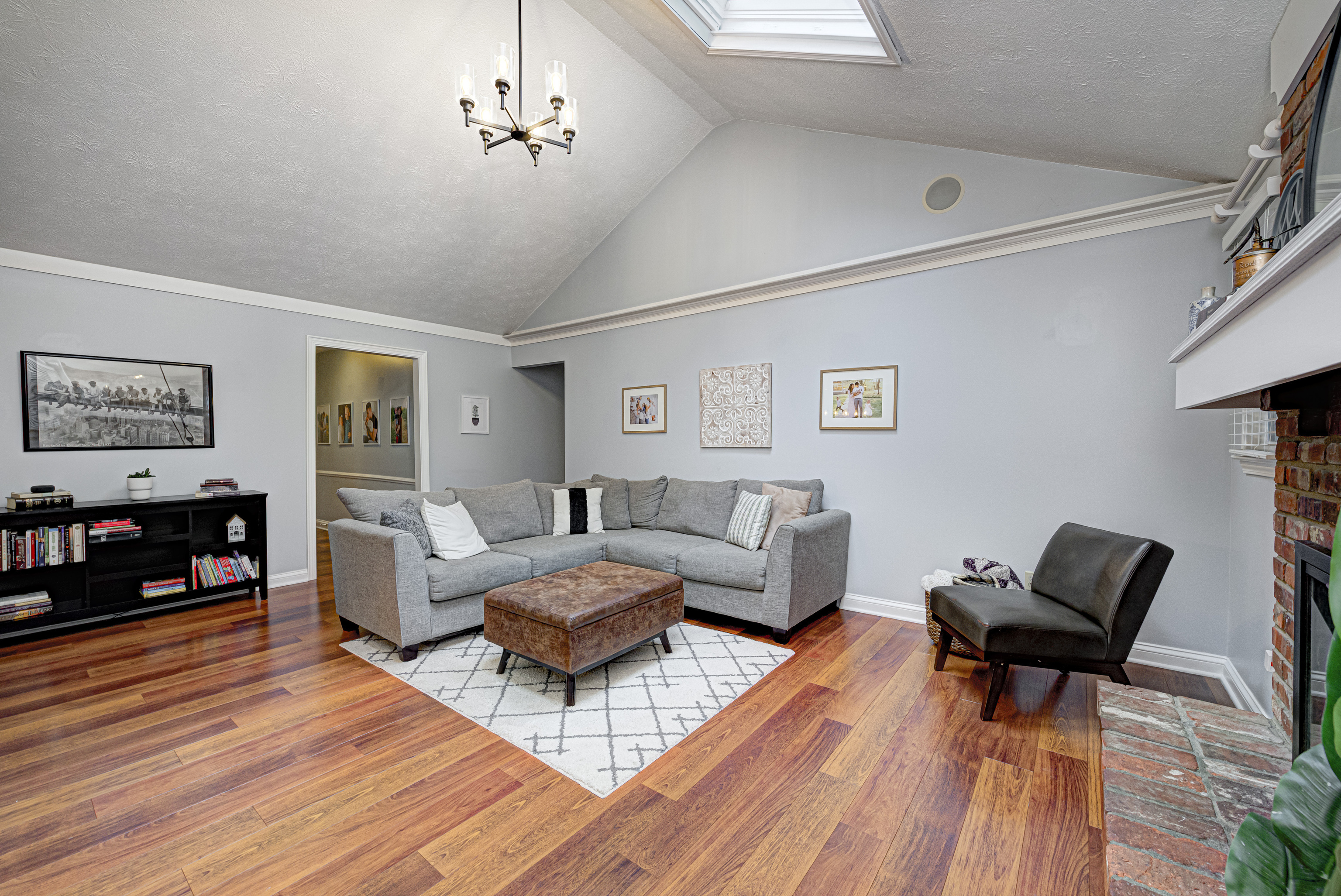 6080 Redcoach Lane