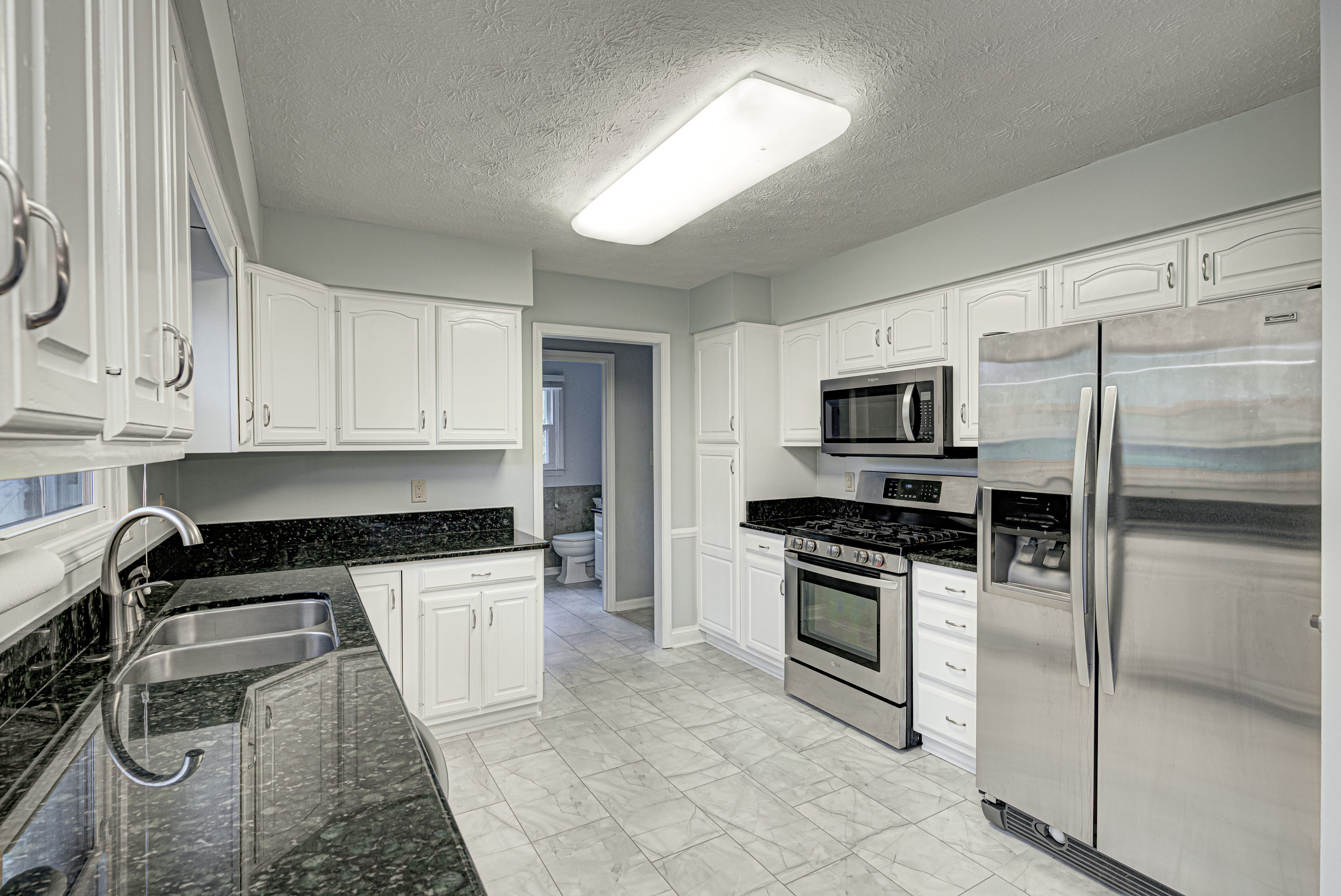 6080 Redcoach Lane