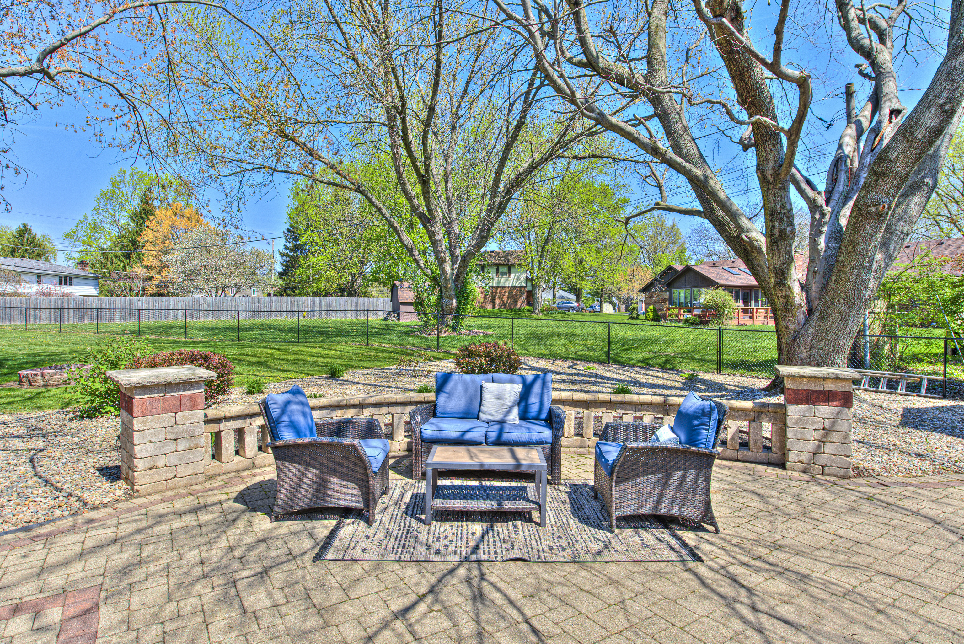 6080 Redcoach Lane