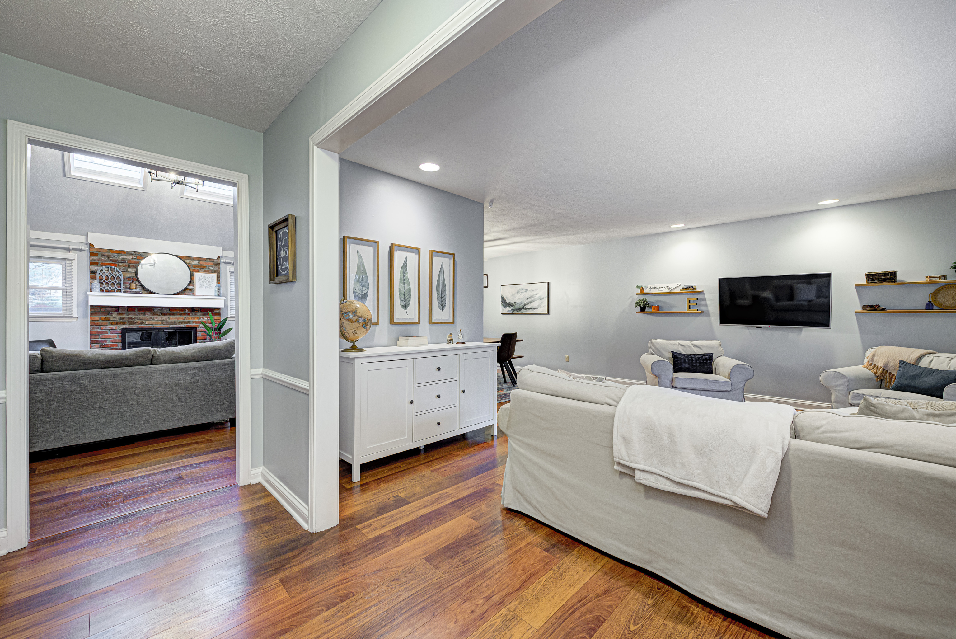 6080 Redcoach Lane