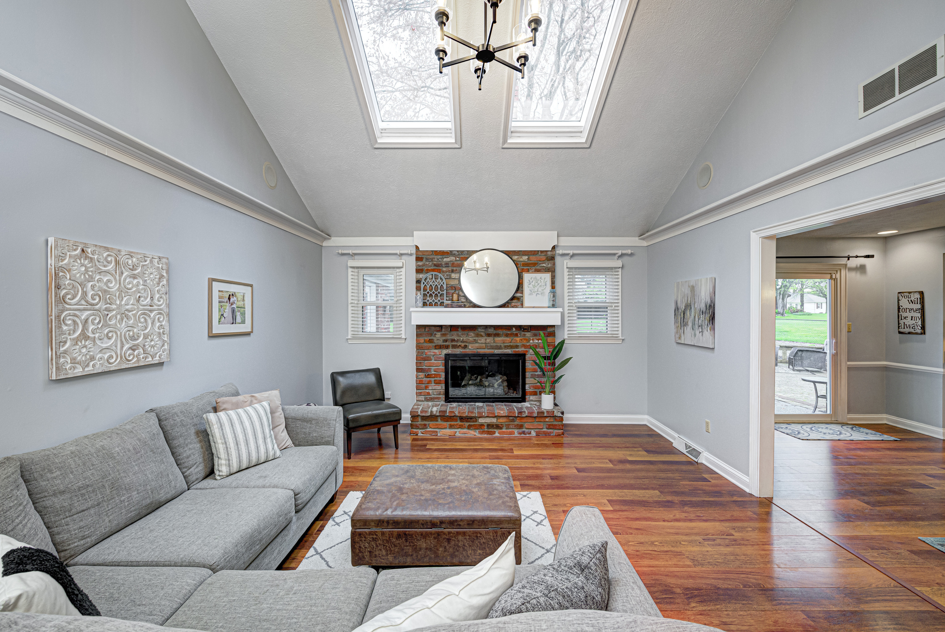 6080 Redcoach Lane
