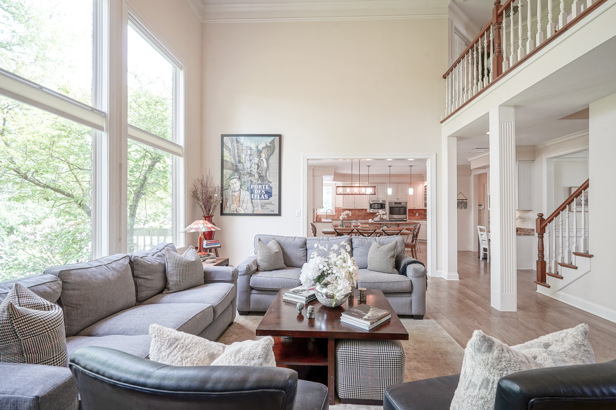910 Twelve Oaks