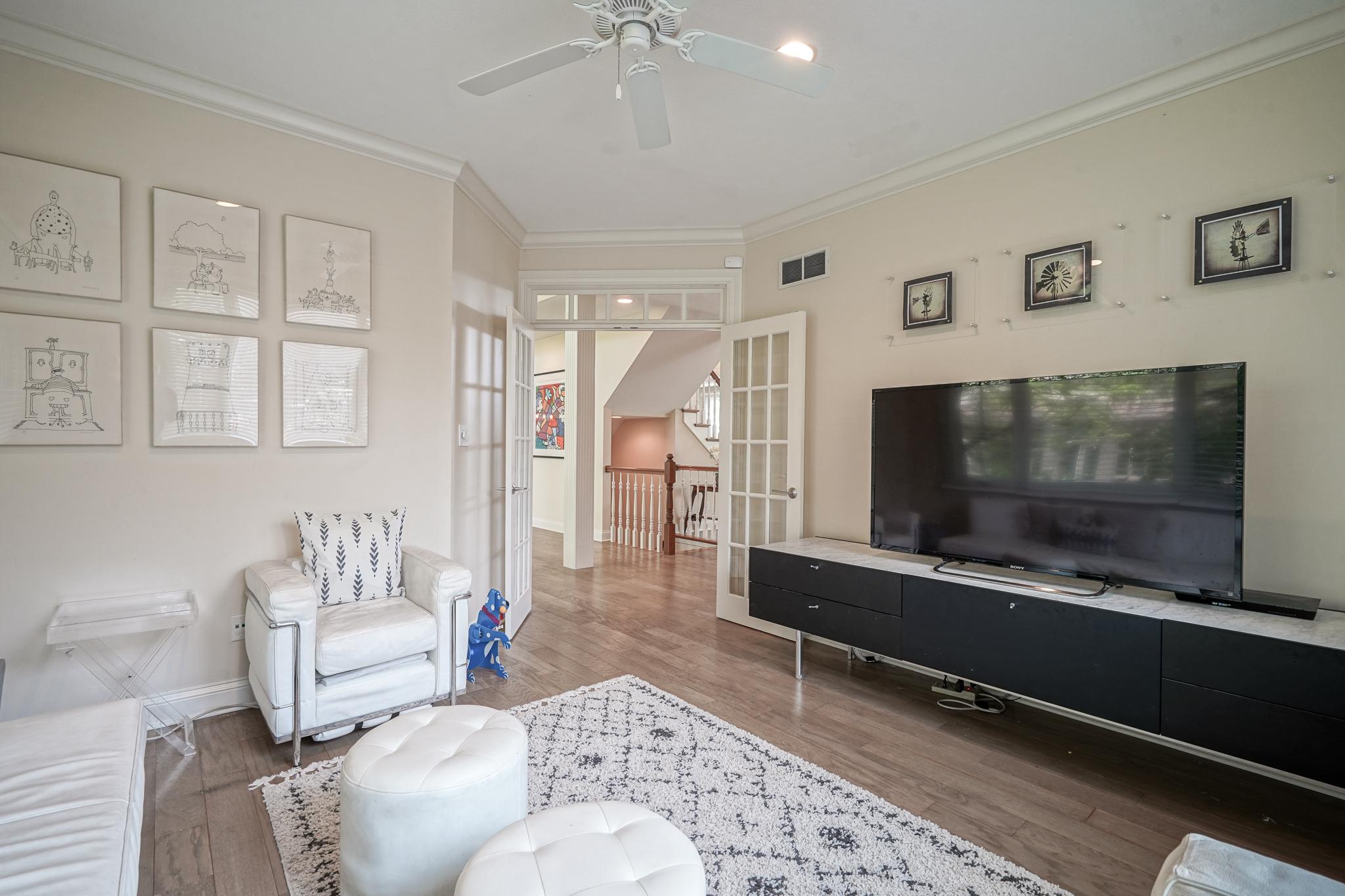 910 Twelve Oaks