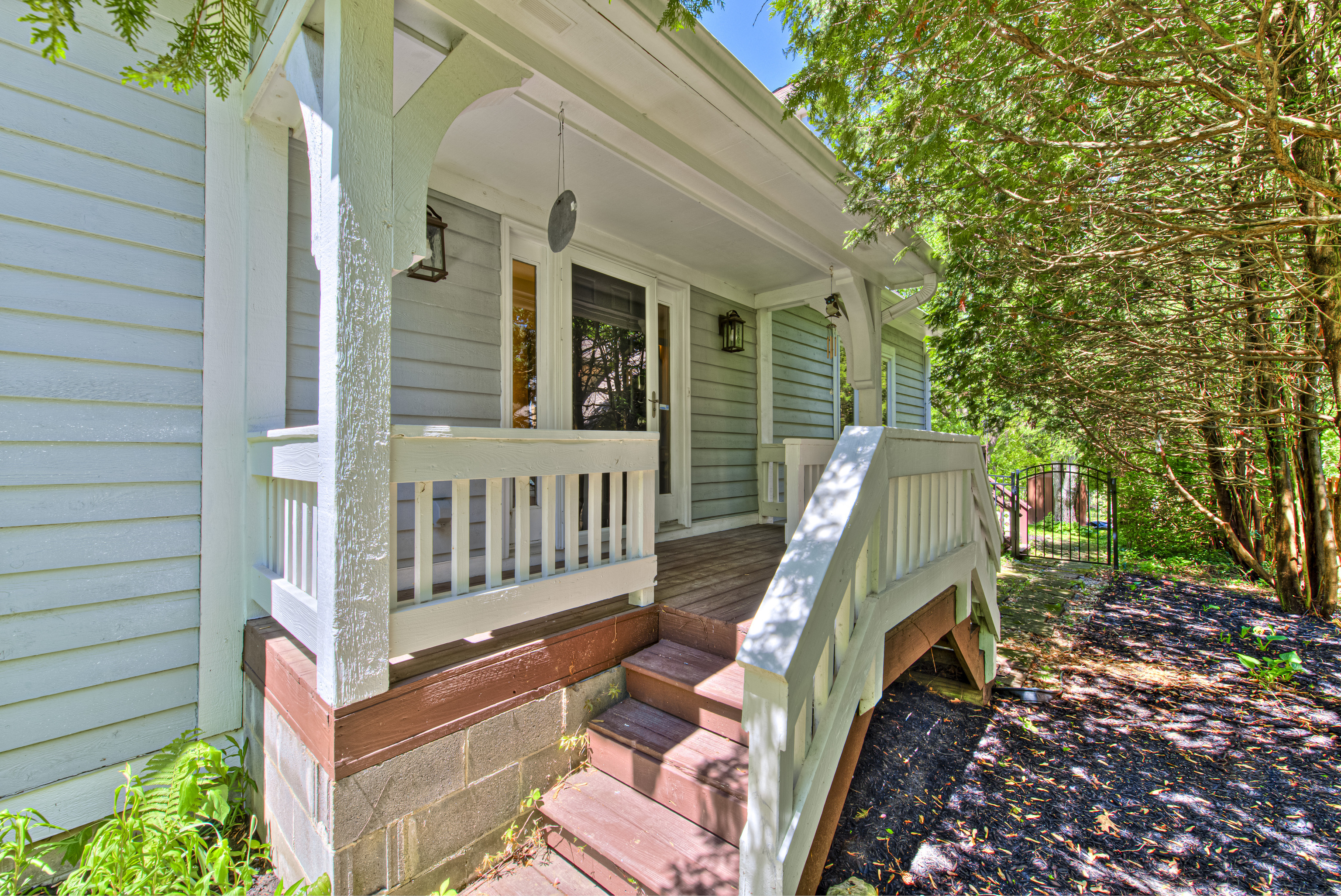 1708 E 66th Street