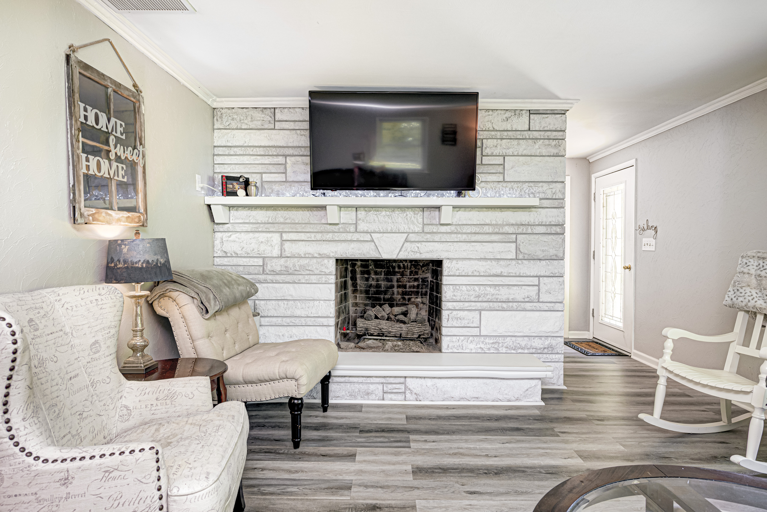 1333 N Nursery Road