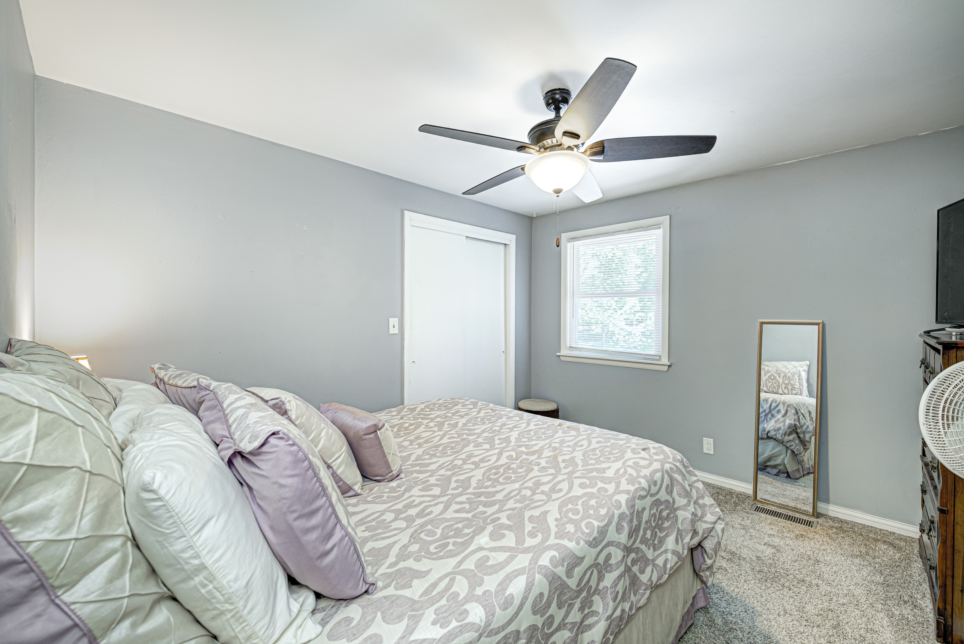 1333 N Nursery Road