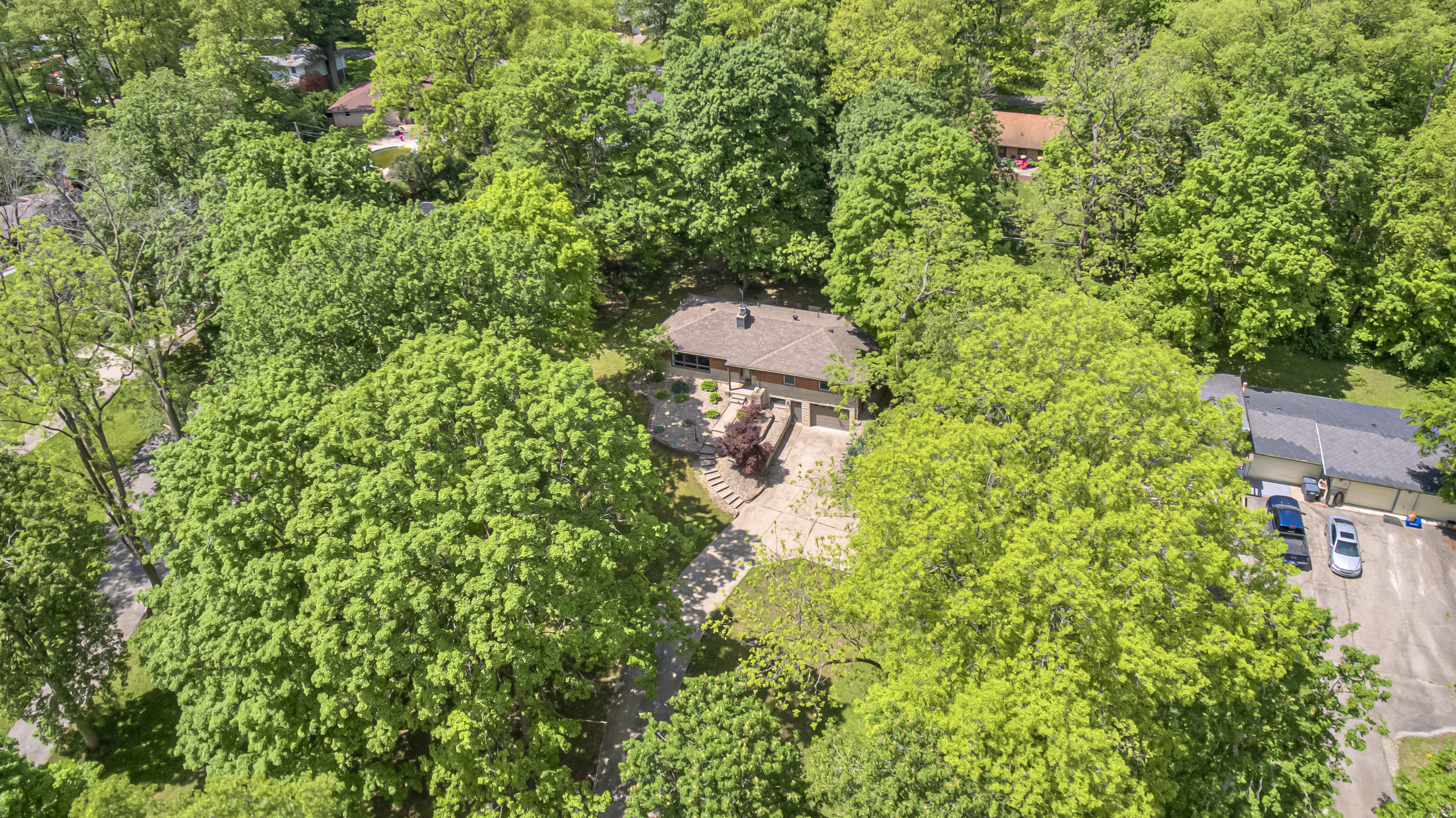 1333 N Nursery Road