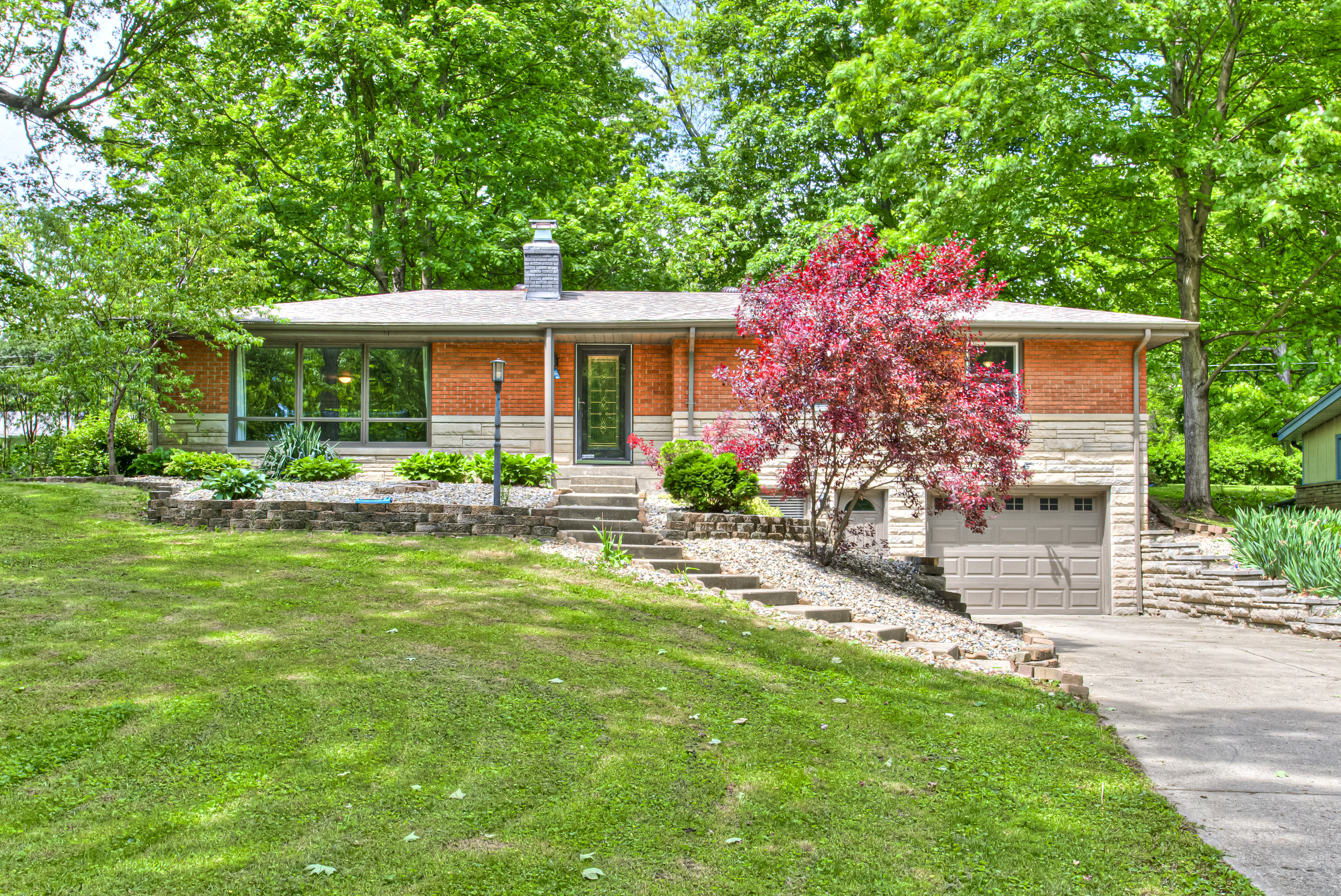 1333 N Nursery Road