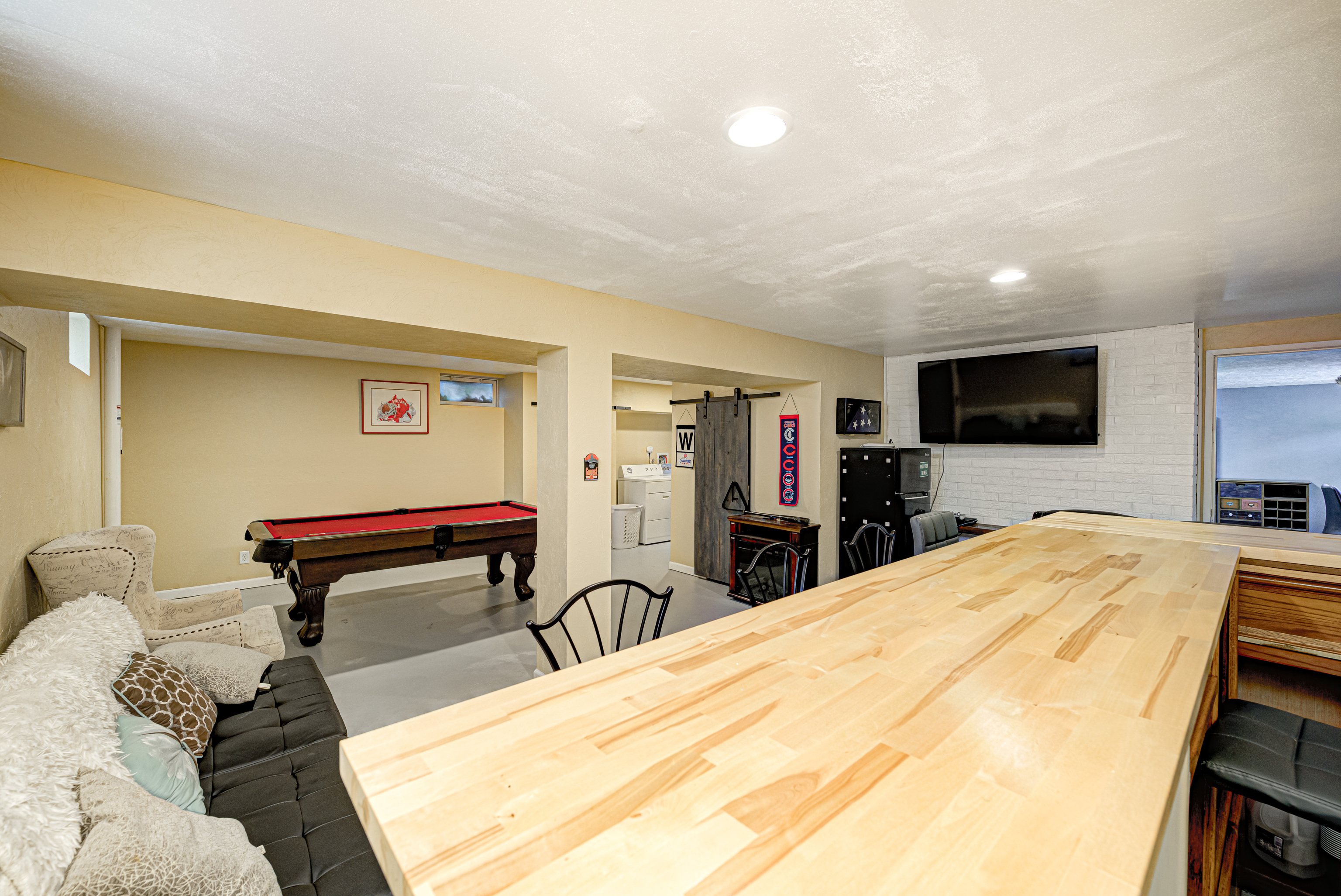 1333 N Nursery Road