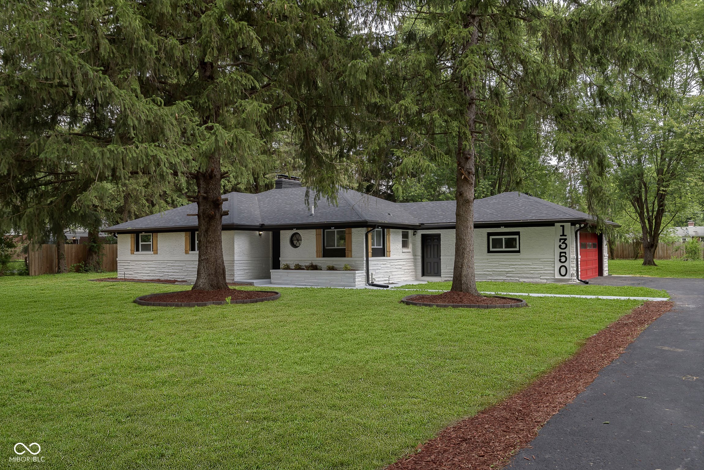 1350 Kessler Blvd W Drive
