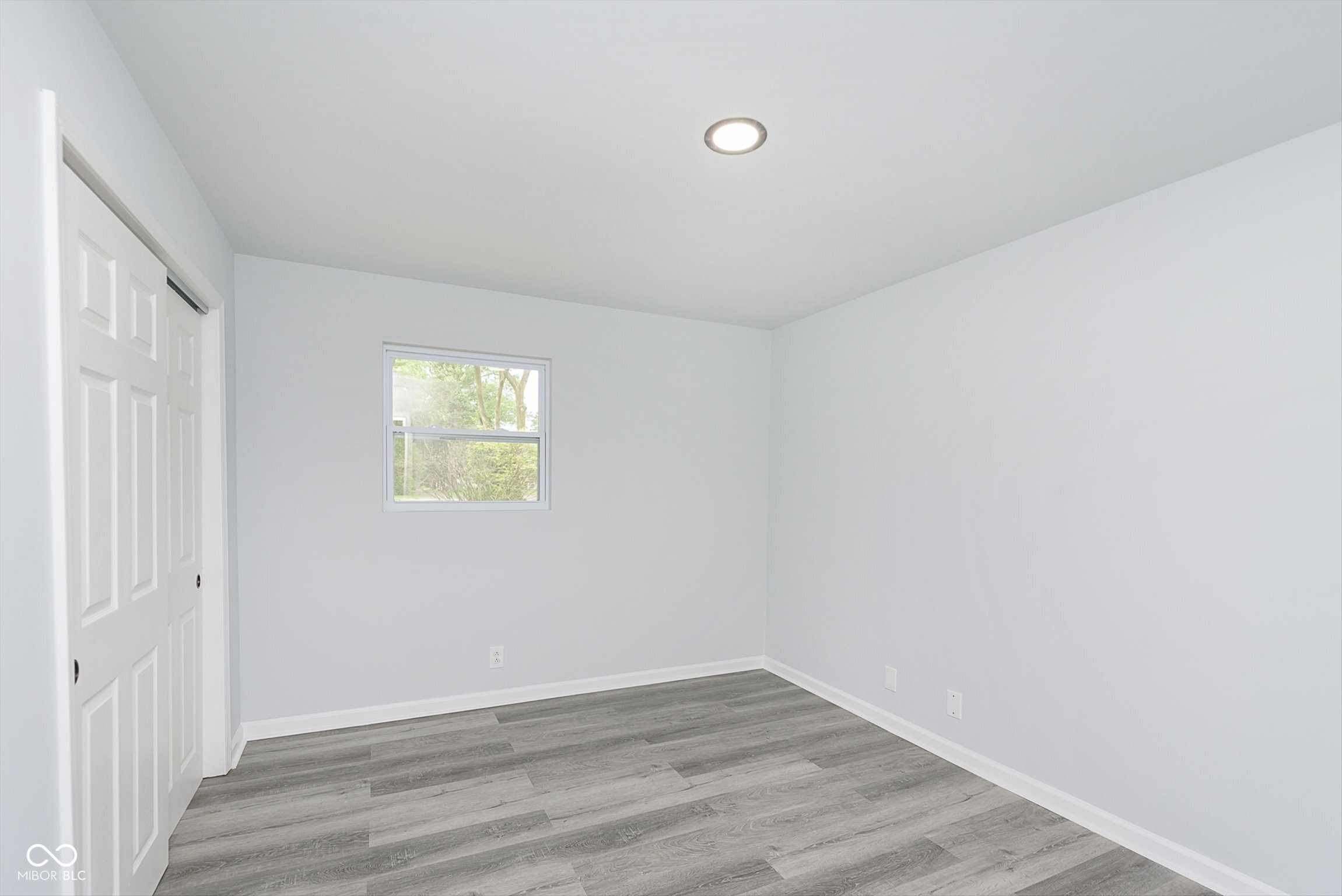 1350 Kessler Blvd W Drive