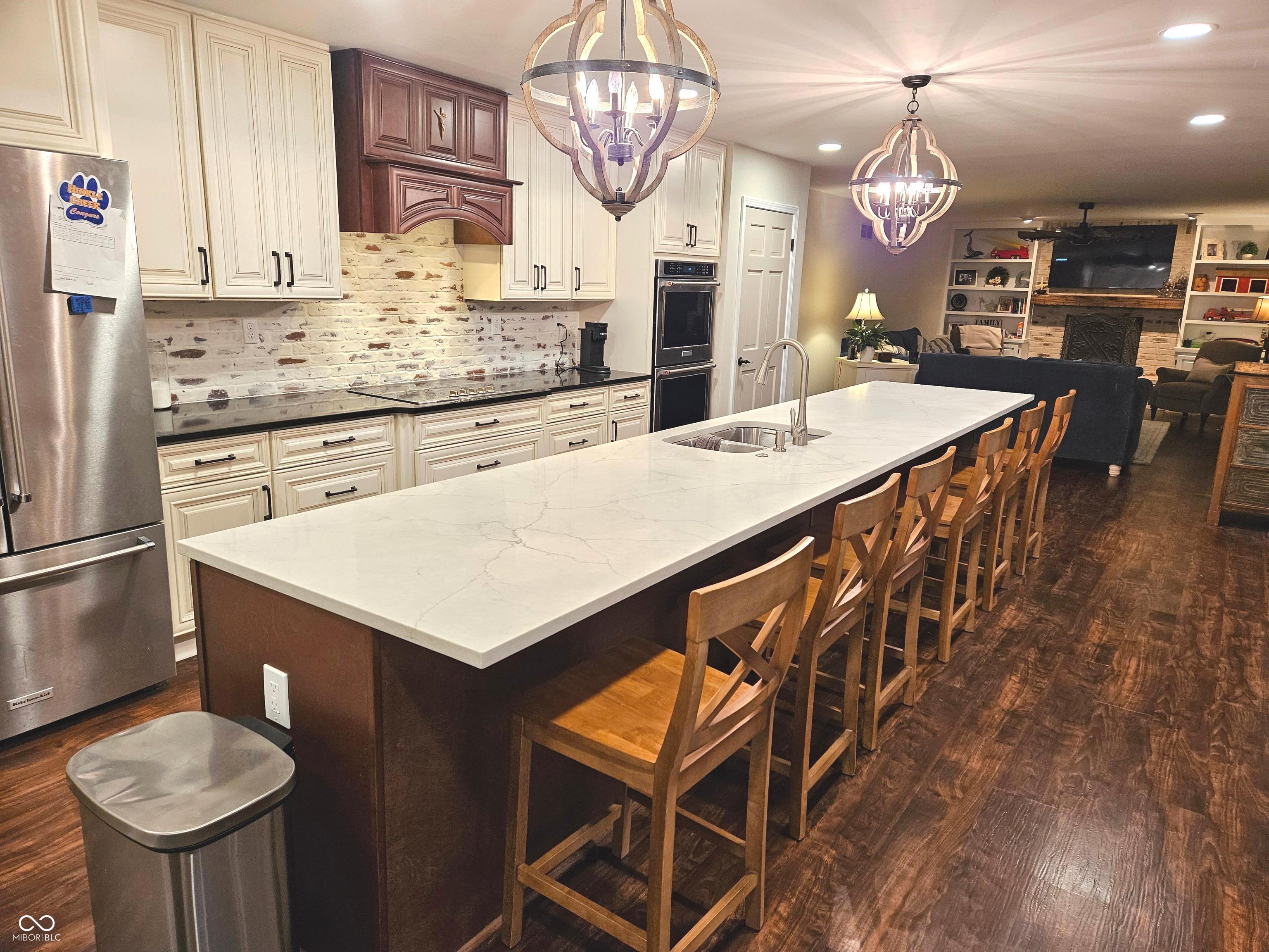 599 Mill Farm Road