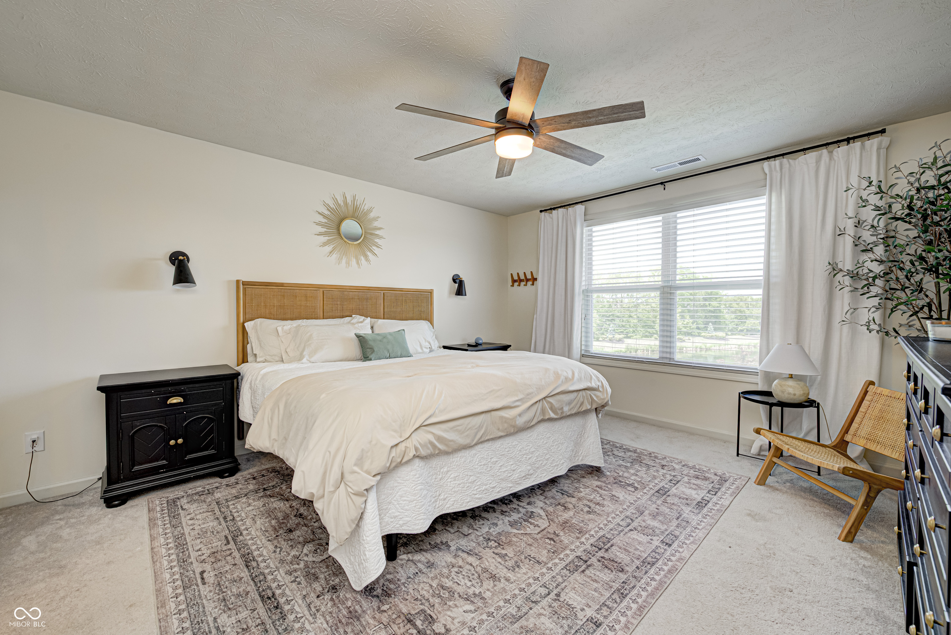 5694 Pecan Court