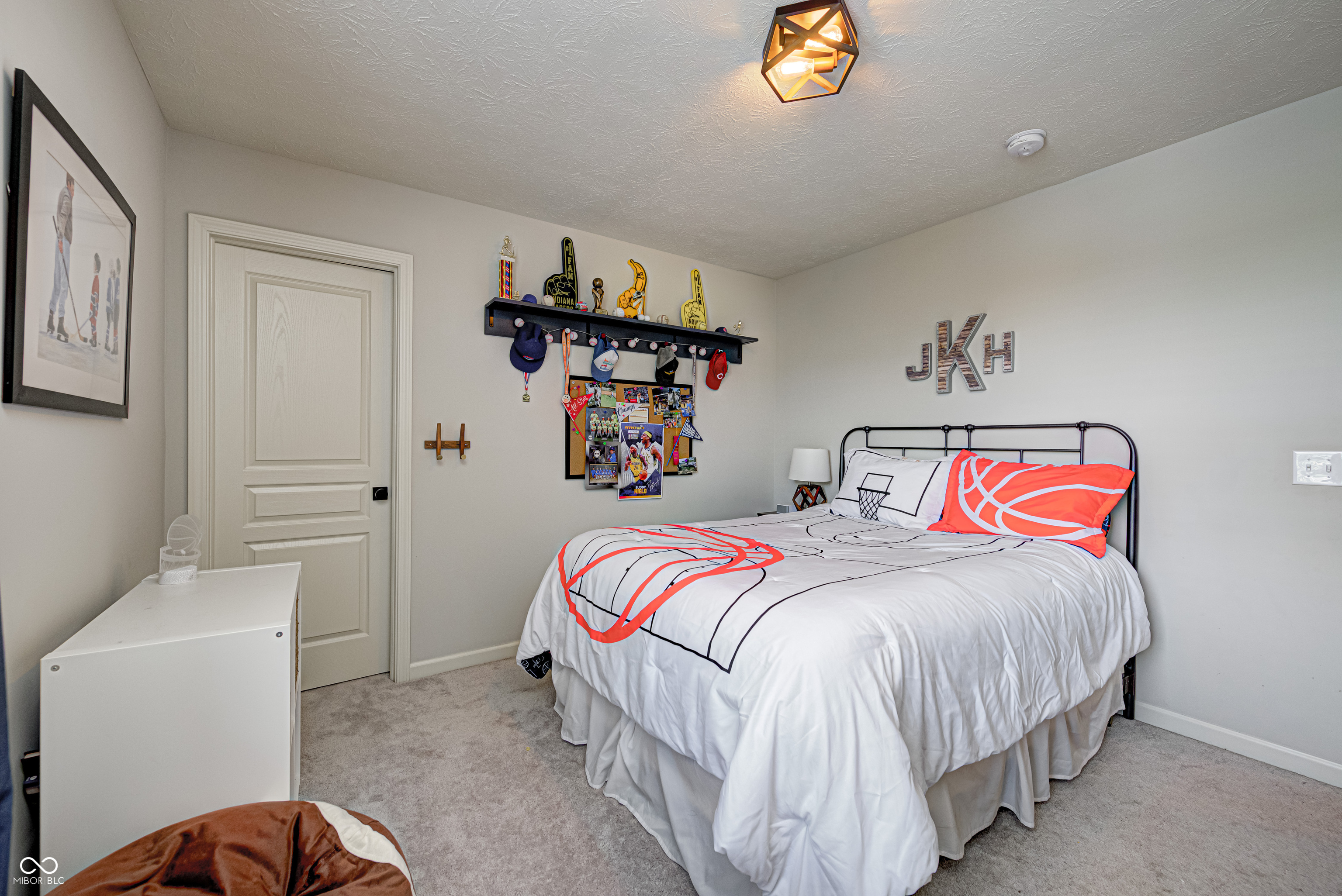 5694 Pecan Court