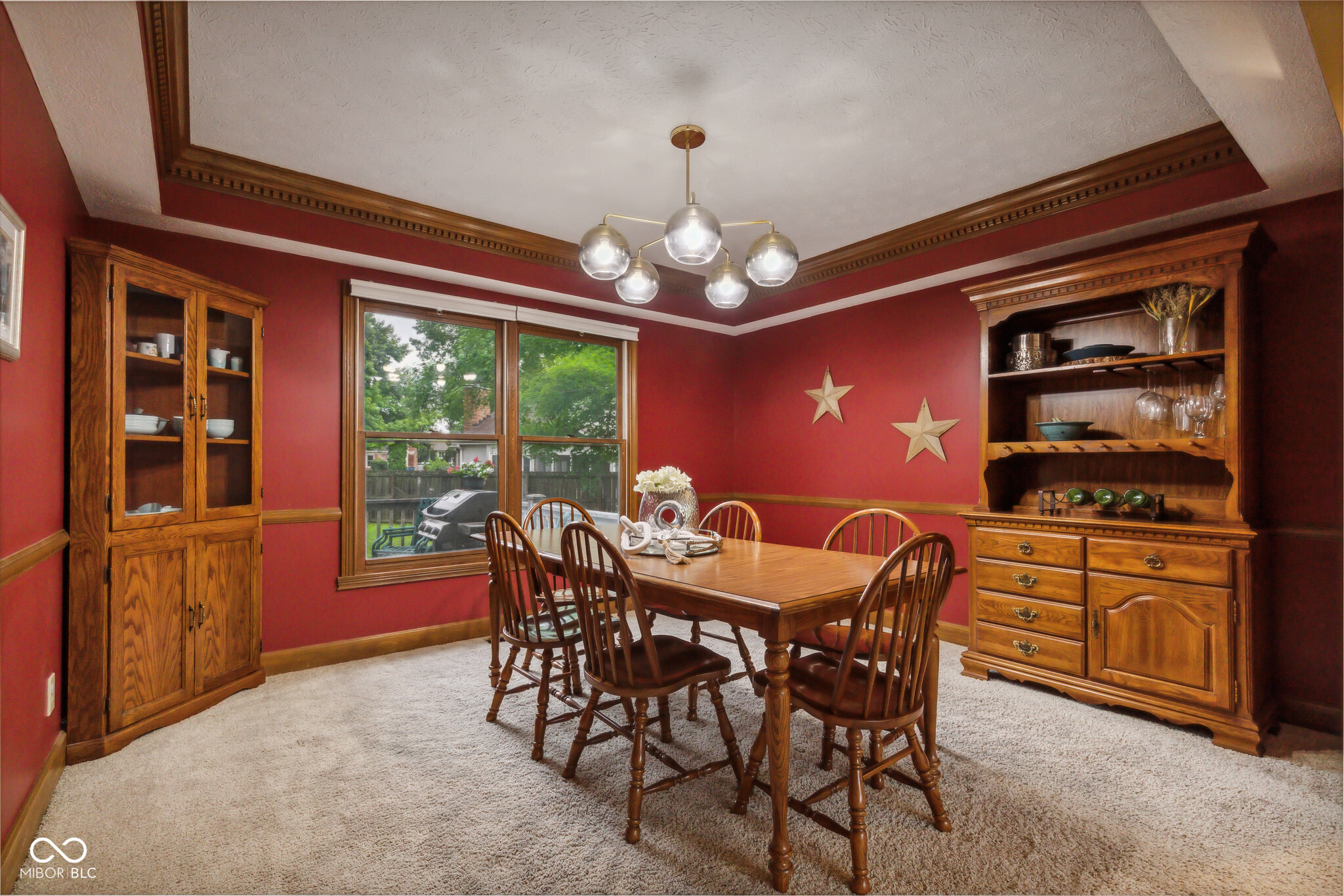 803 Meadow Crescent