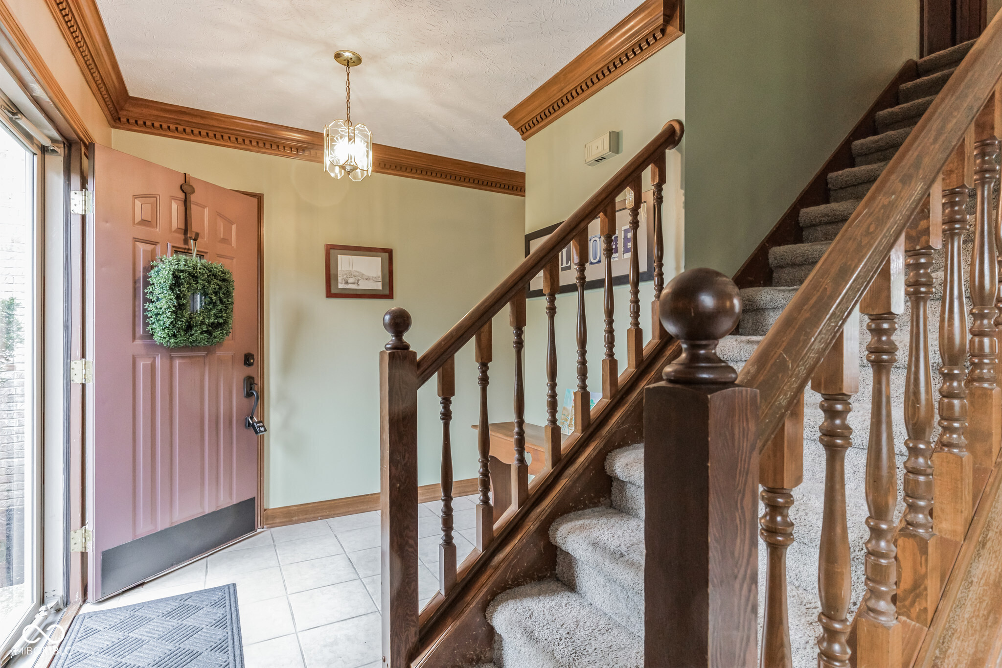 803 Meadow Crescent