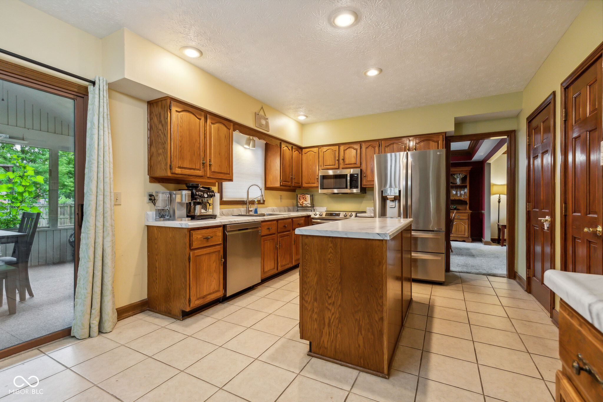 803 Meadow Crescent