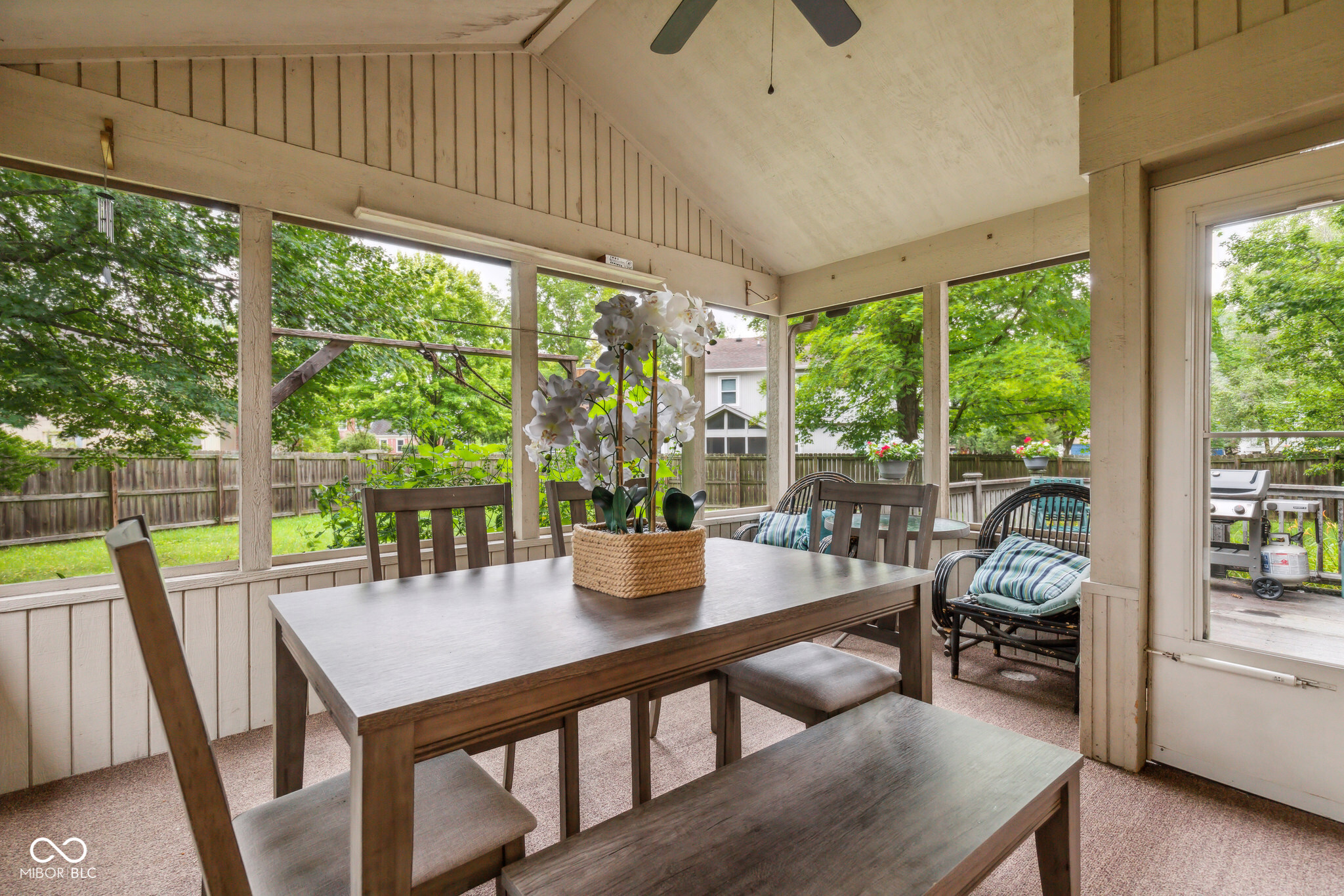803 Meadow Crescent