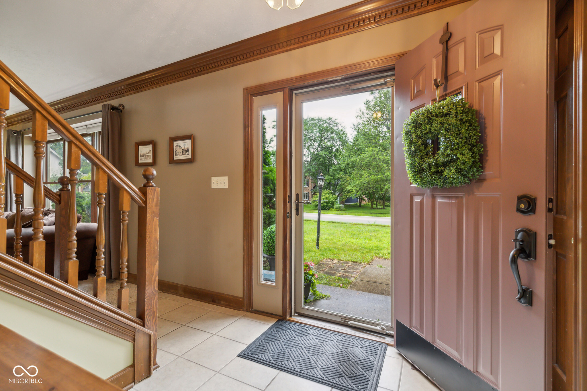 803 Meadow Crescent