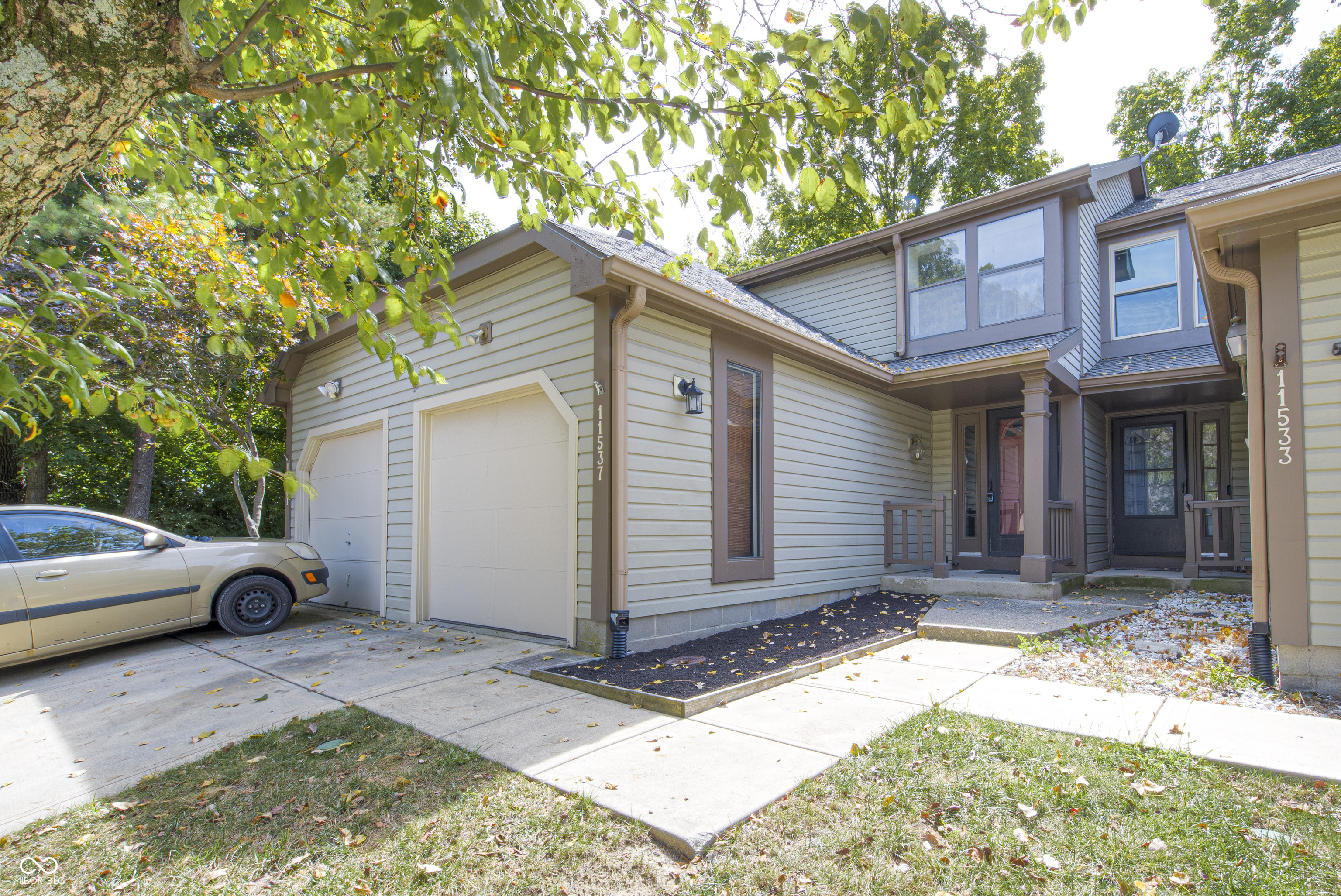 11537 Sunset Cove Lane