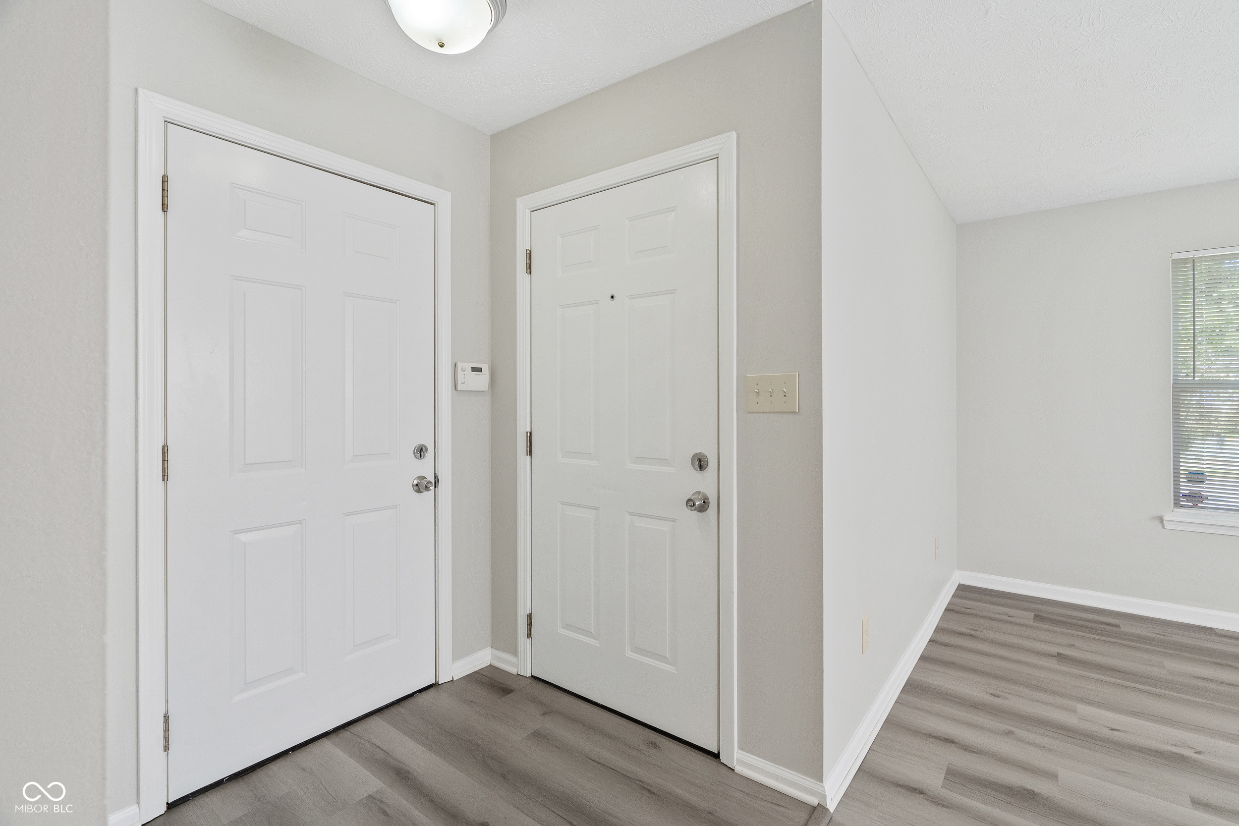 2033 W 65th Street