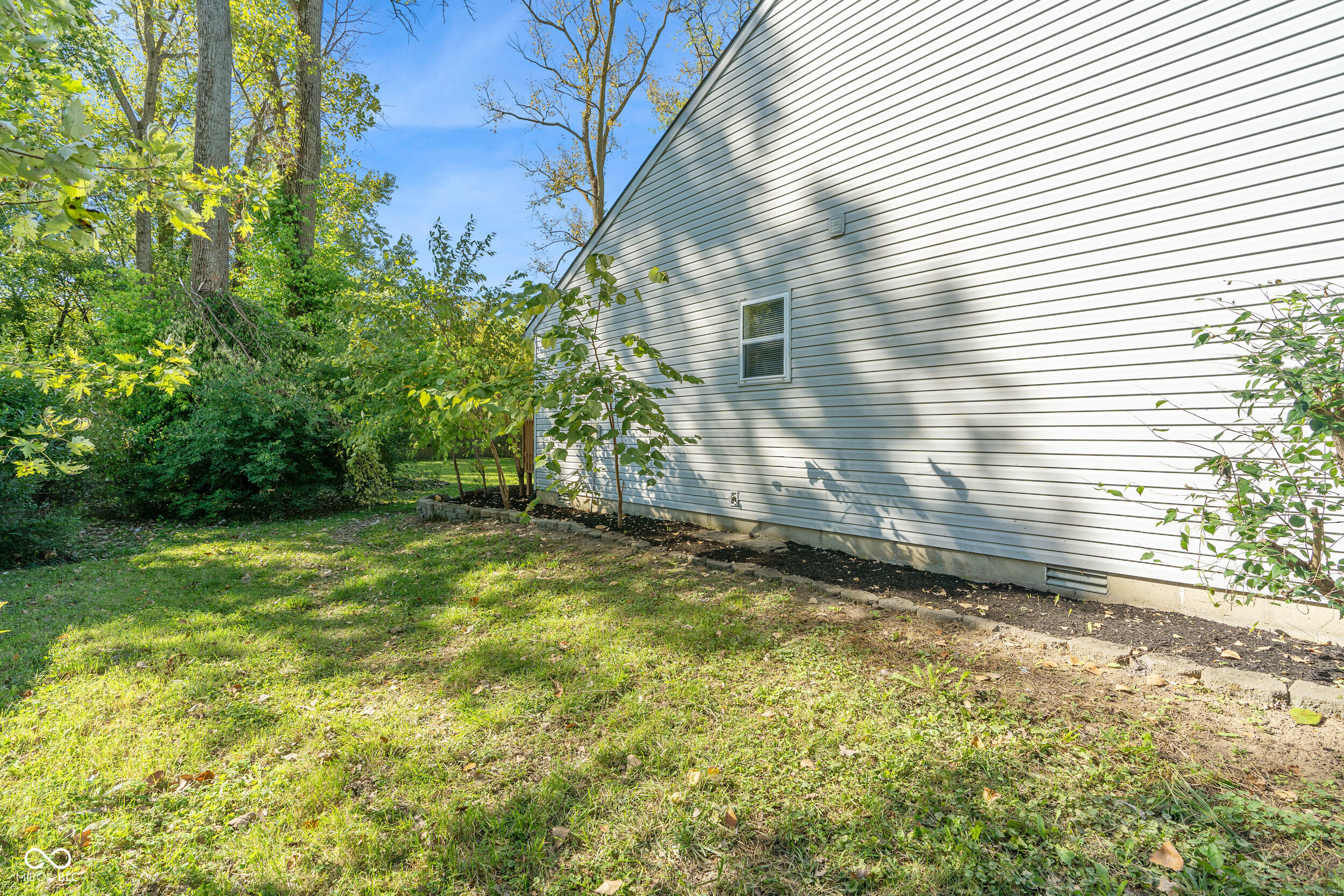 2033 W 65th Street