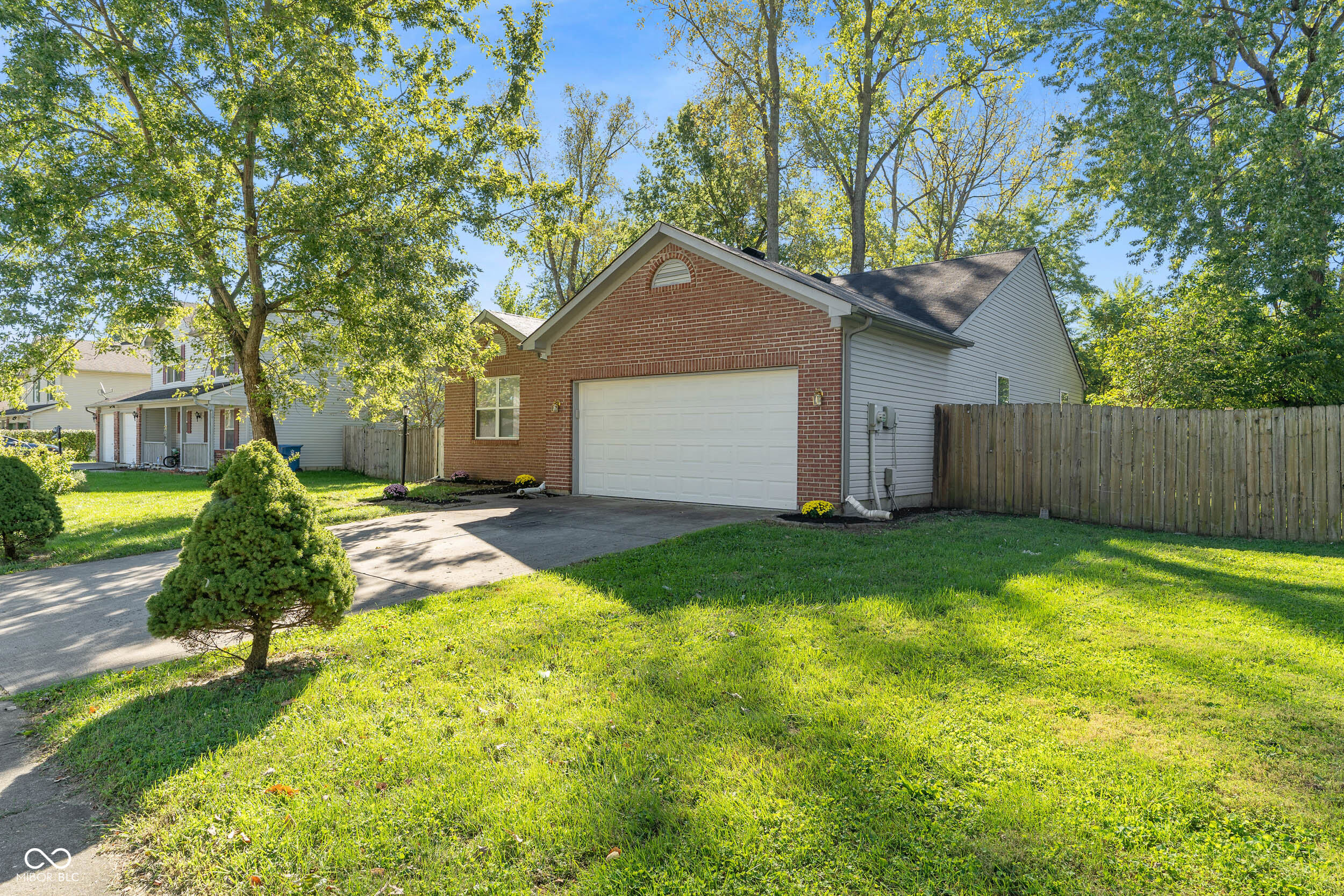 2033 W 65th Street