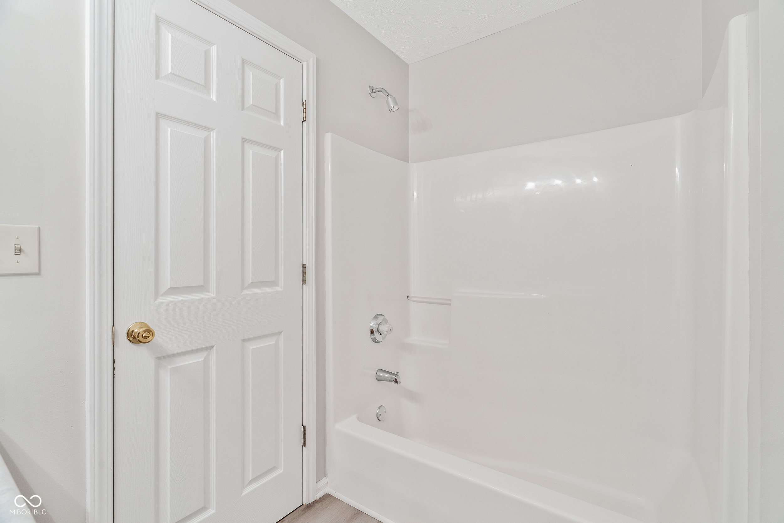 2033 W 65th Street