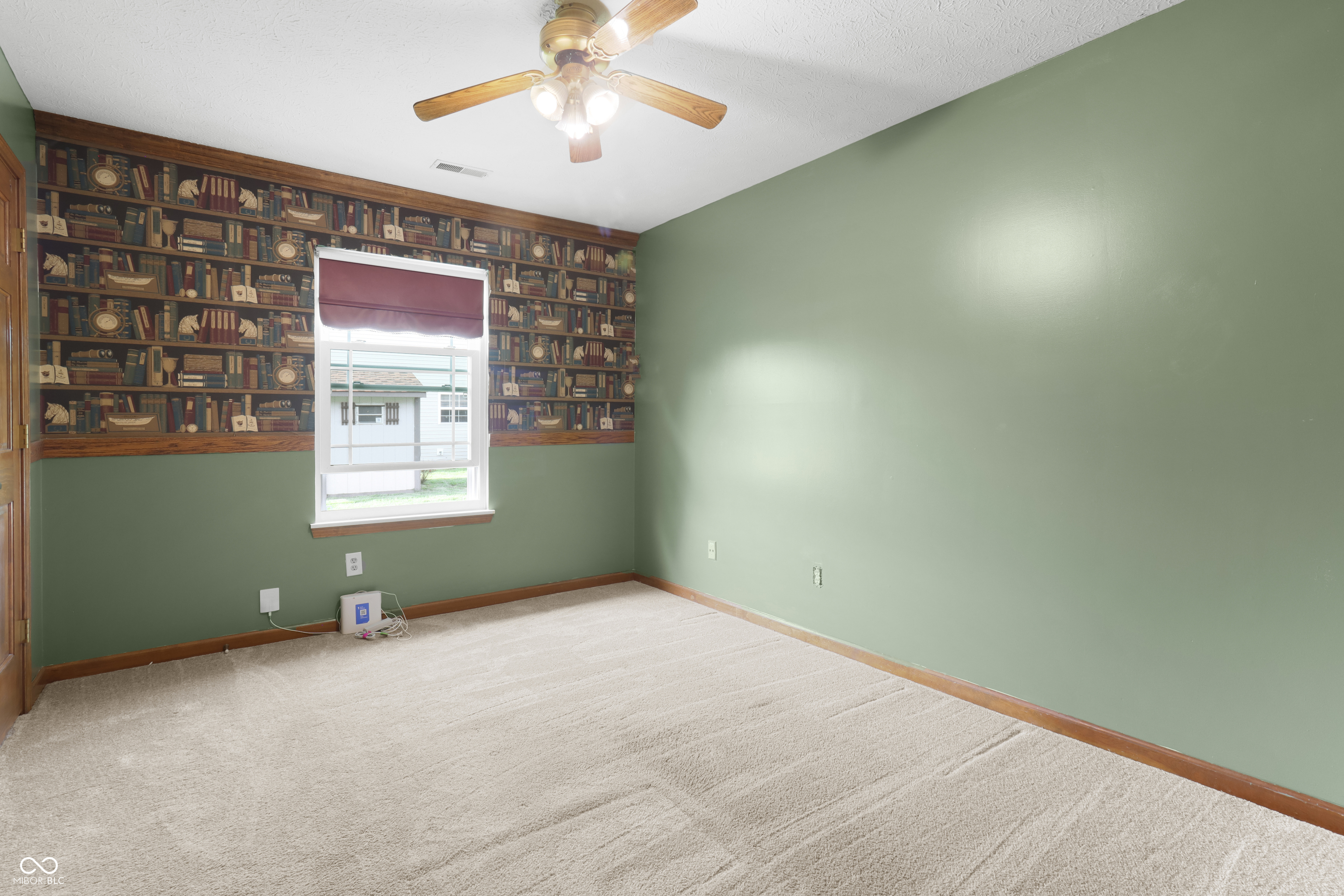 2102 Coldwater Circle