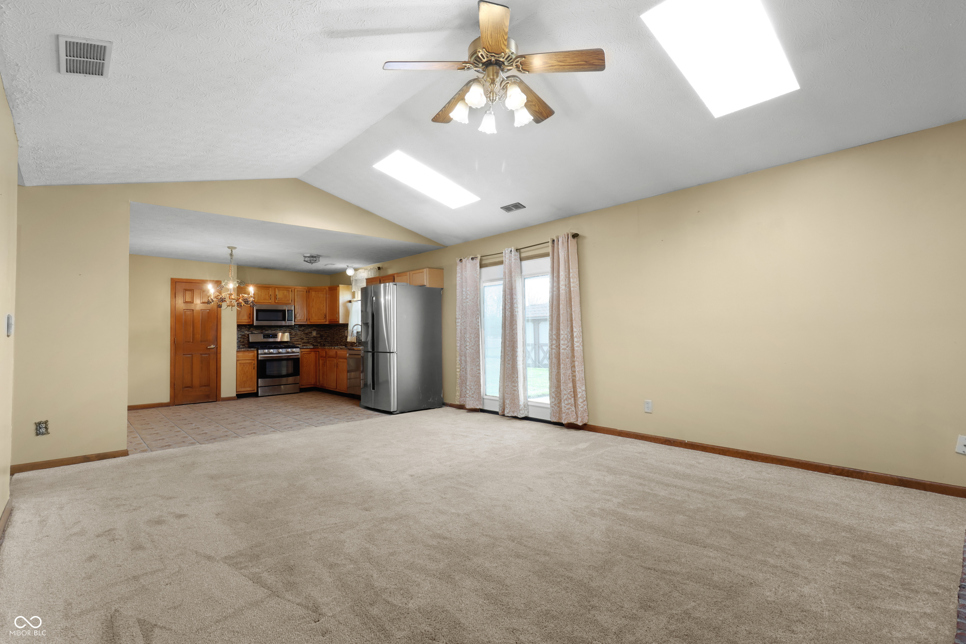 2102 Coldwater Circle