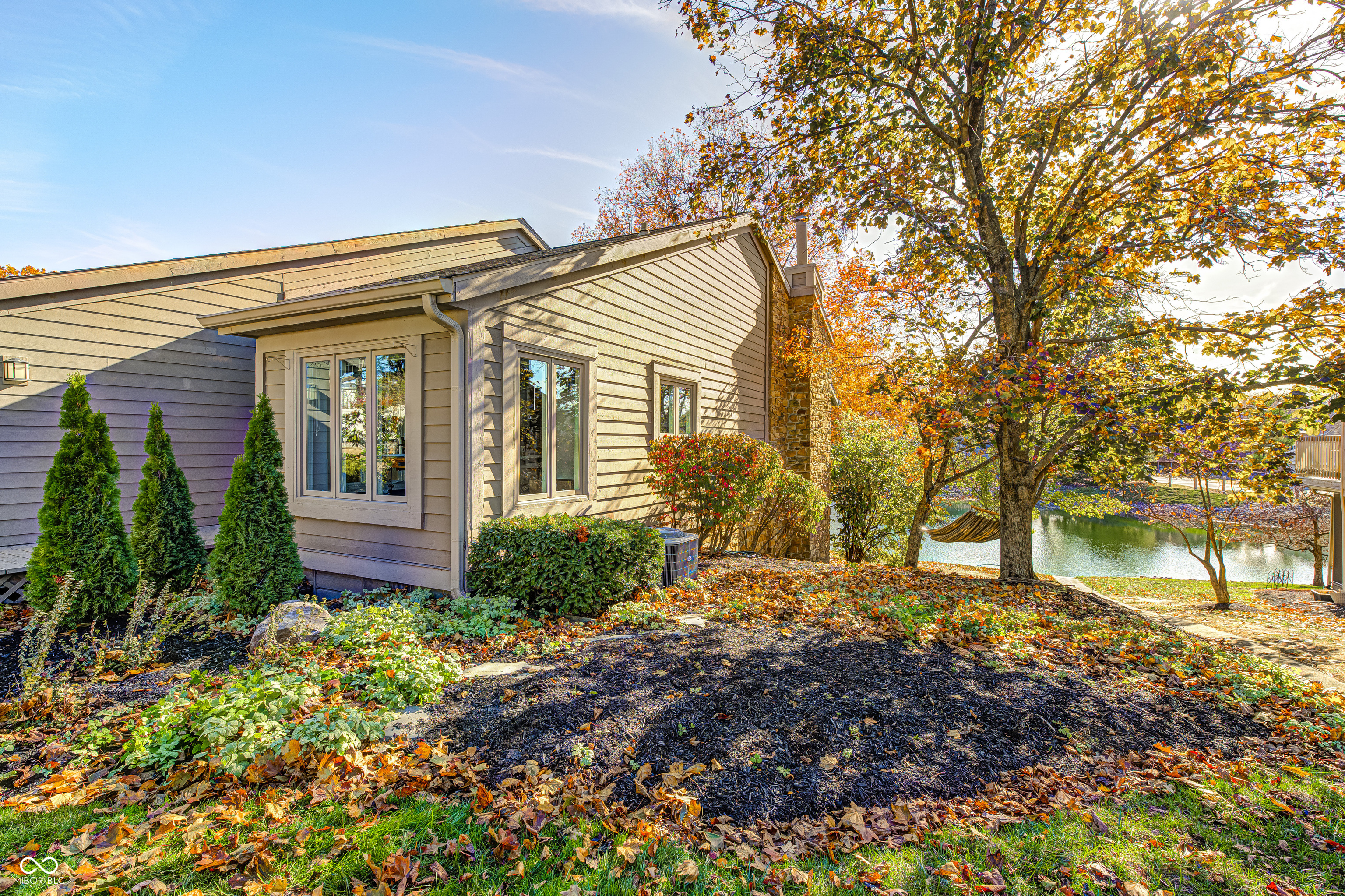 3305 Bay Point Drive