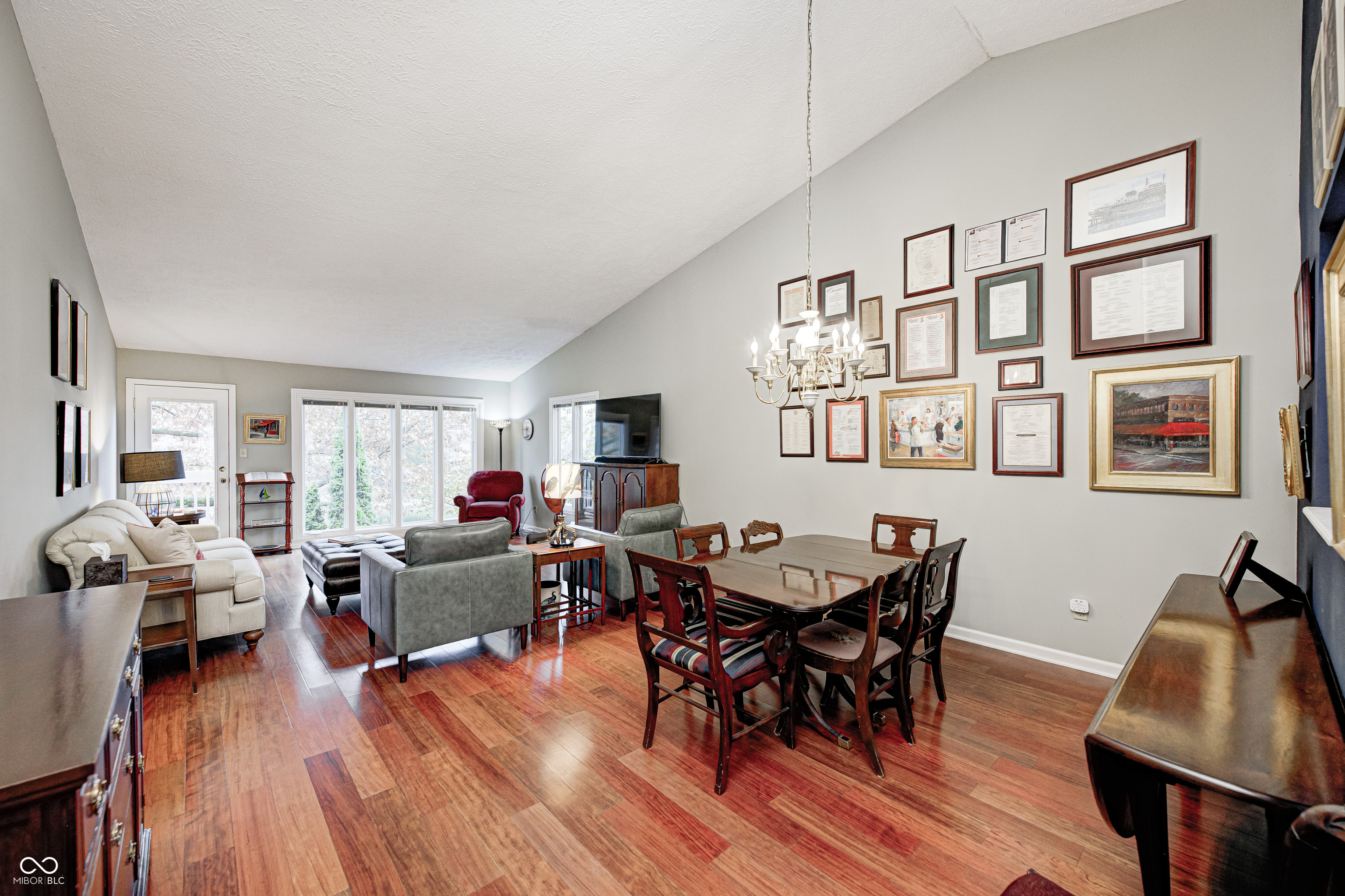 3305 Bay Point Drive