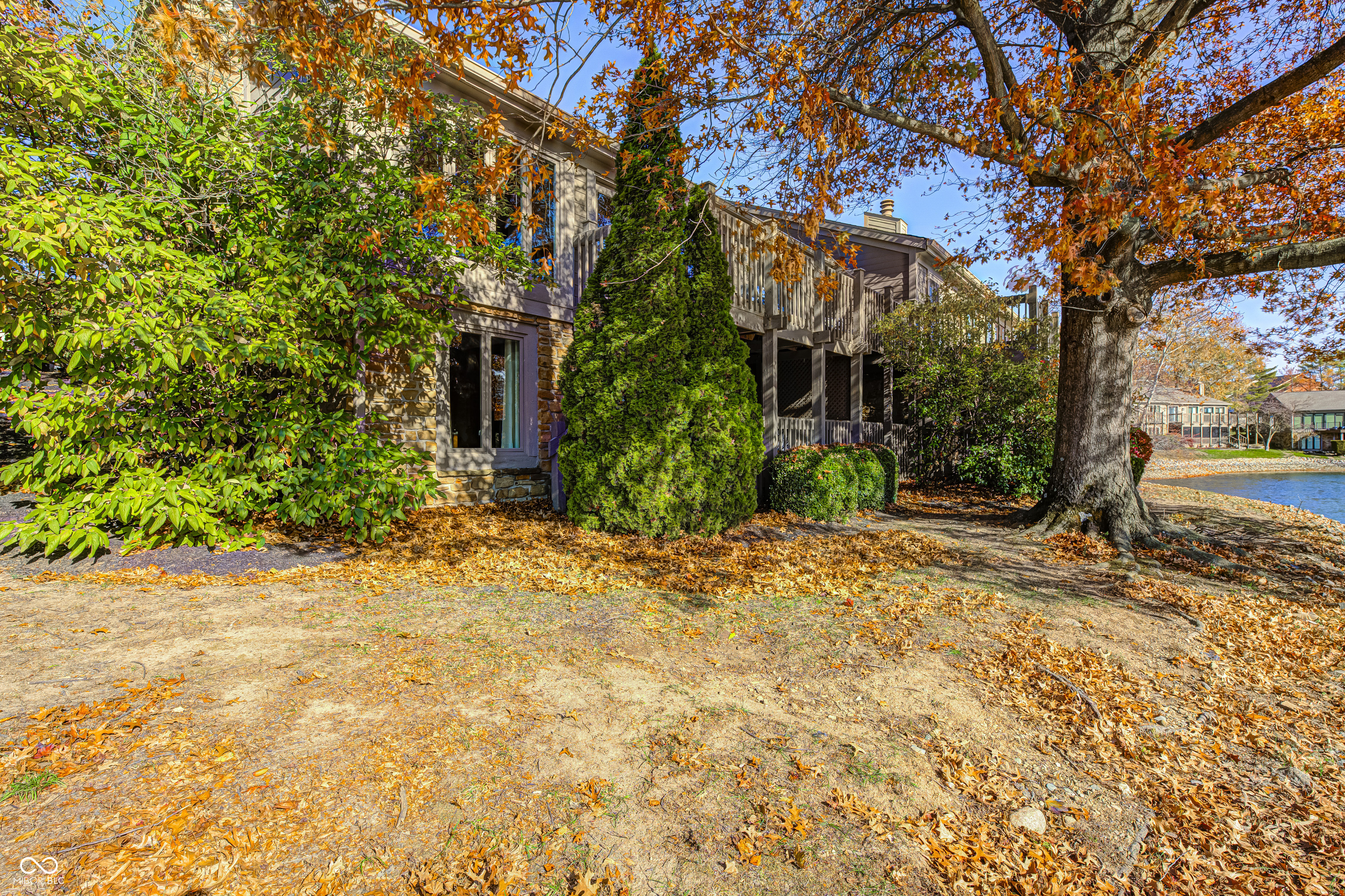 3305 Bay Point Drive