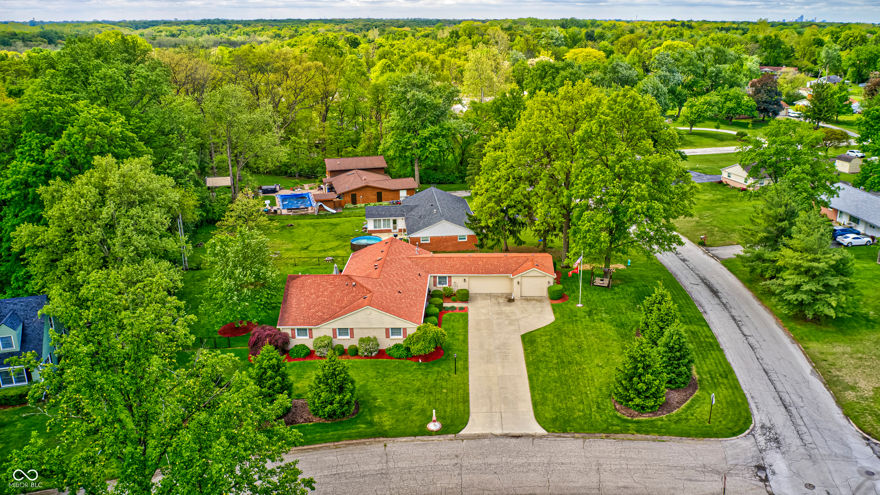 8005 Hilltop Lane