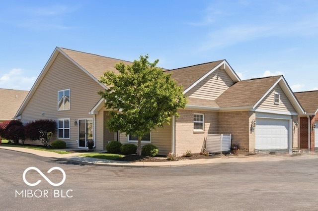 9733 Windy Lane Unit: 100