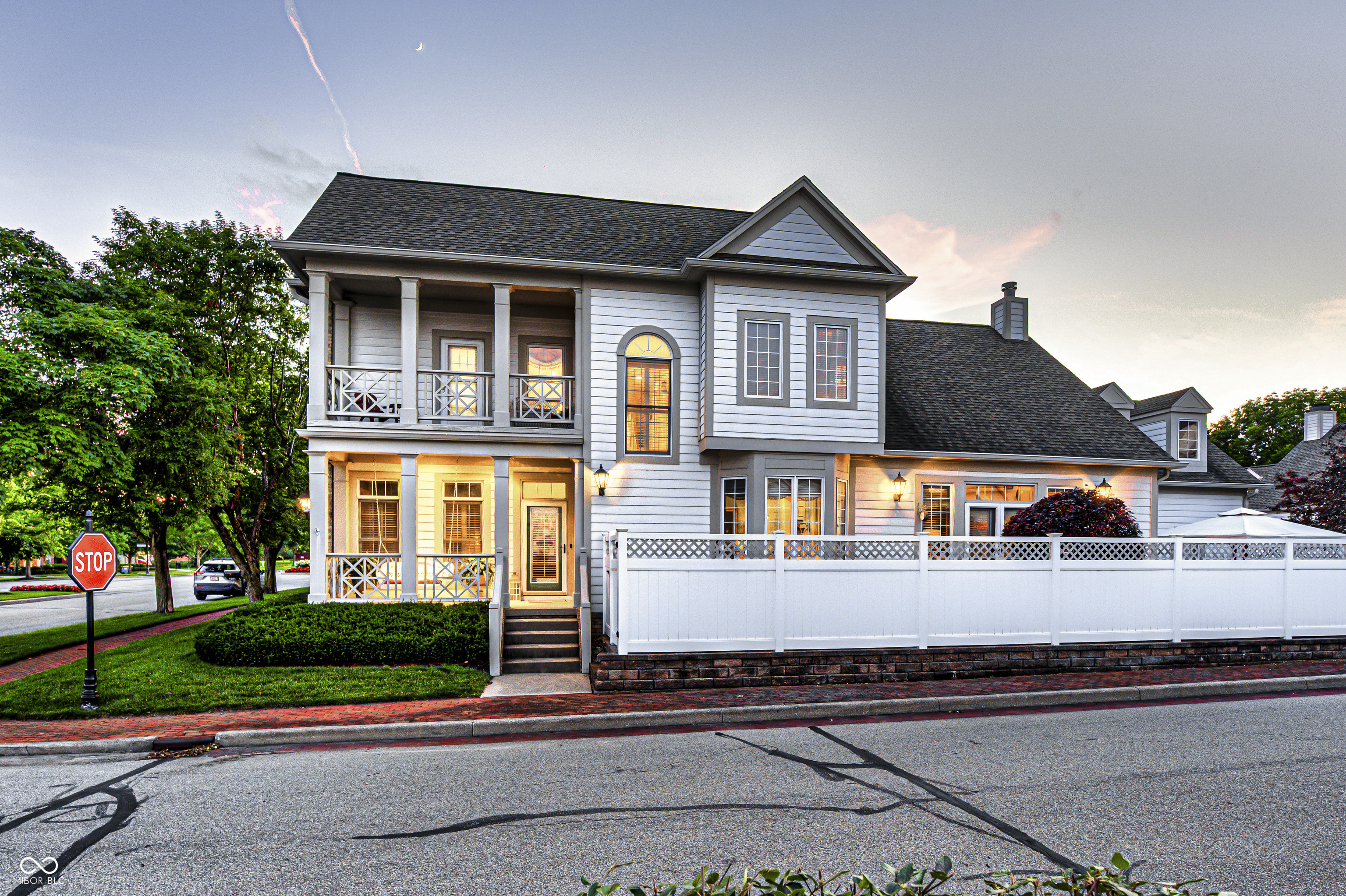 4210 Statesmen Drive