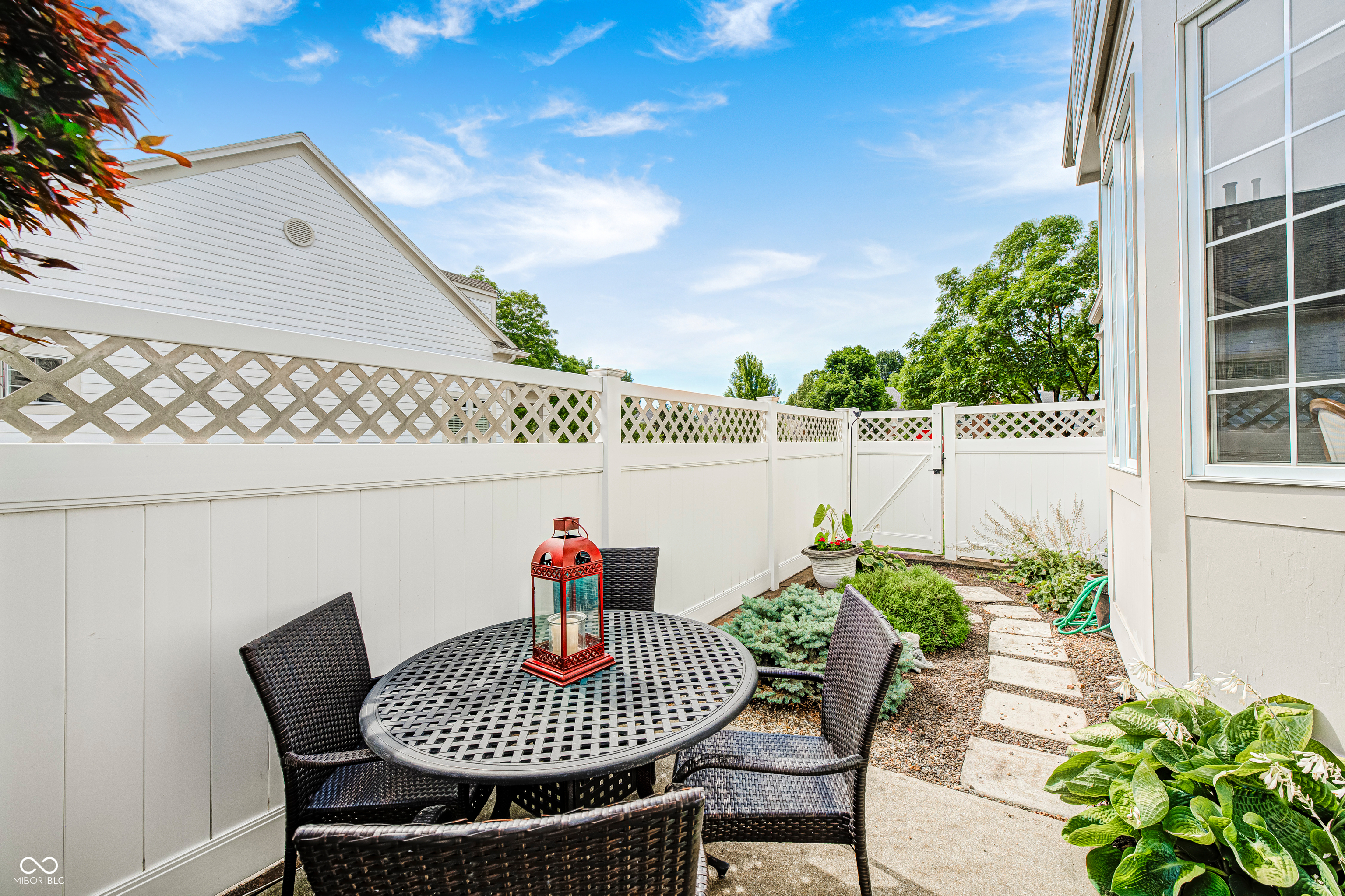4210 Statesmen Drive
