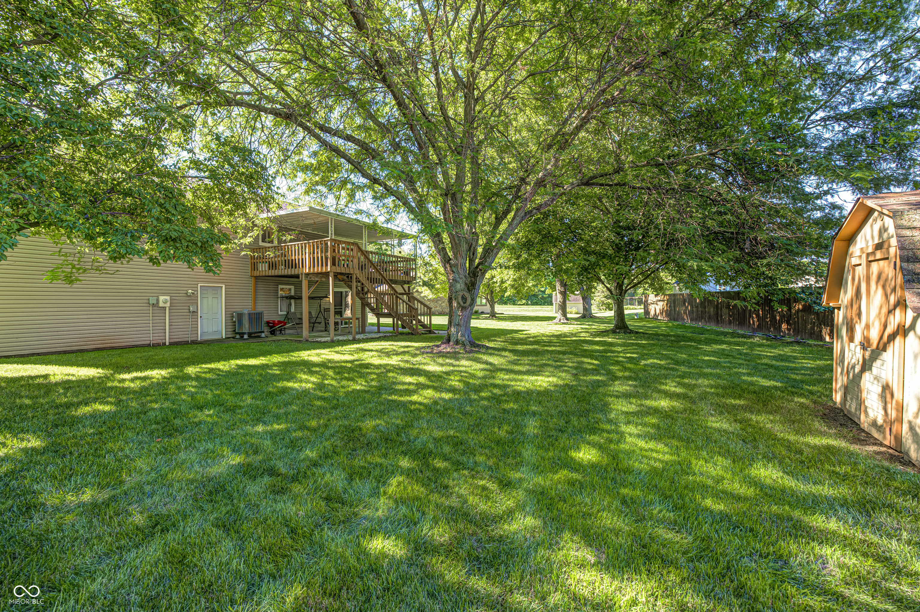 8968 Sunglow Court