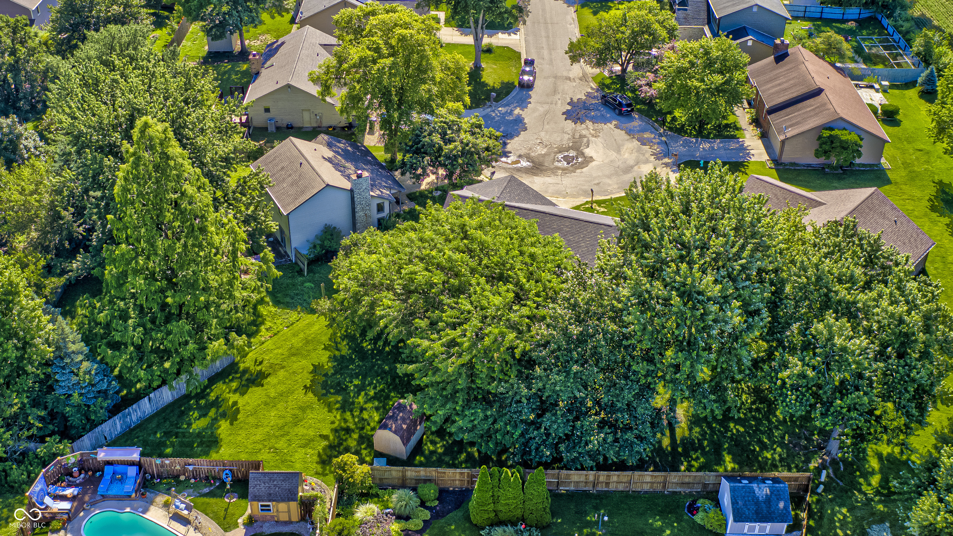8968 Sunglow Court