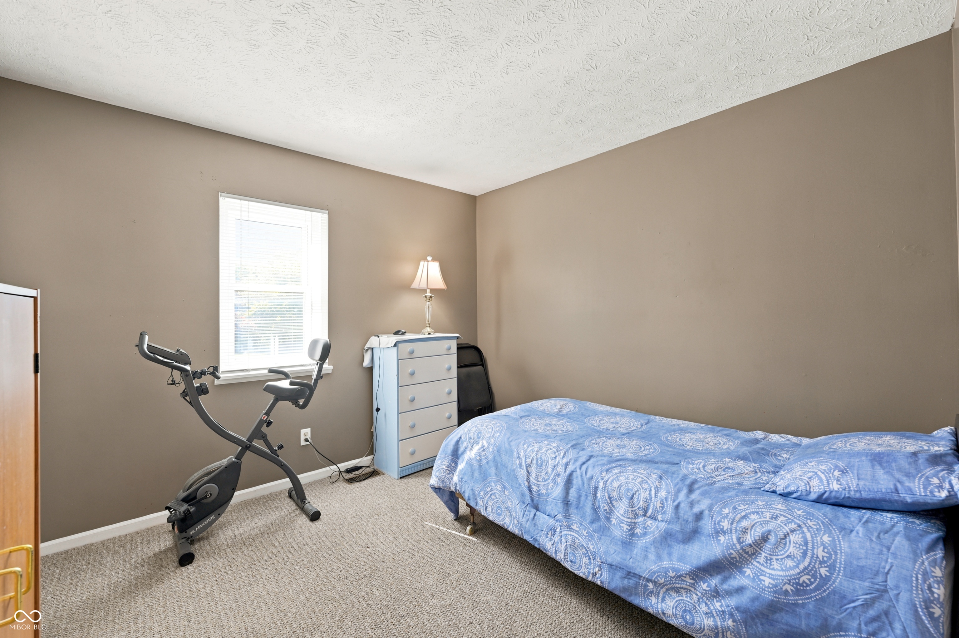 8968 Sunglow Court