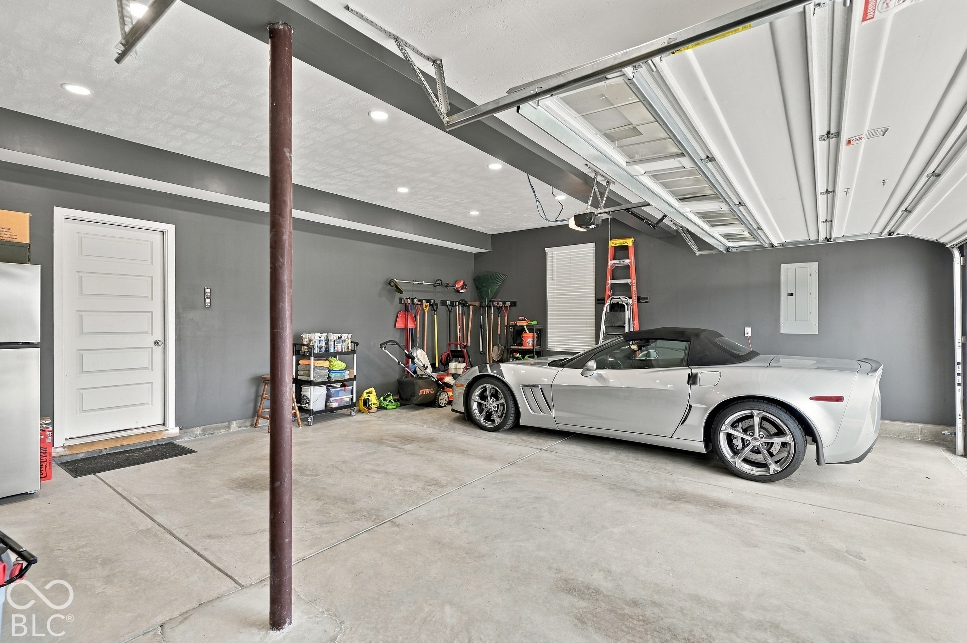 6226 Bitternut Way