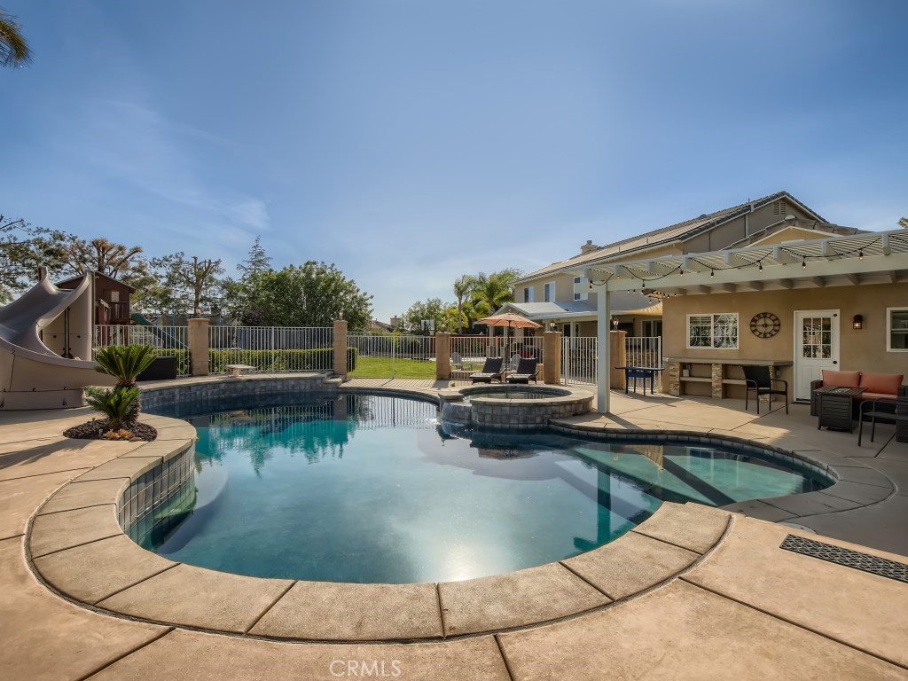 45267 Helena Court