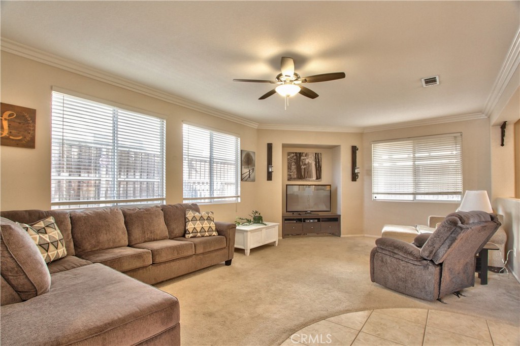 45303 Vista Verde