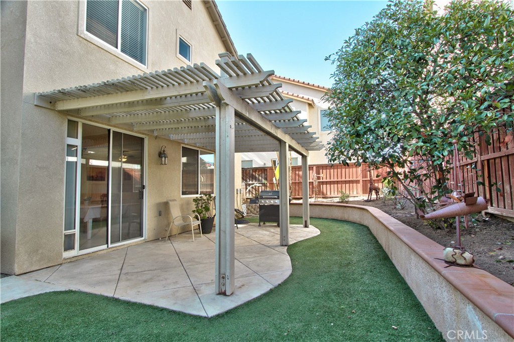 45303 Vista Verde
