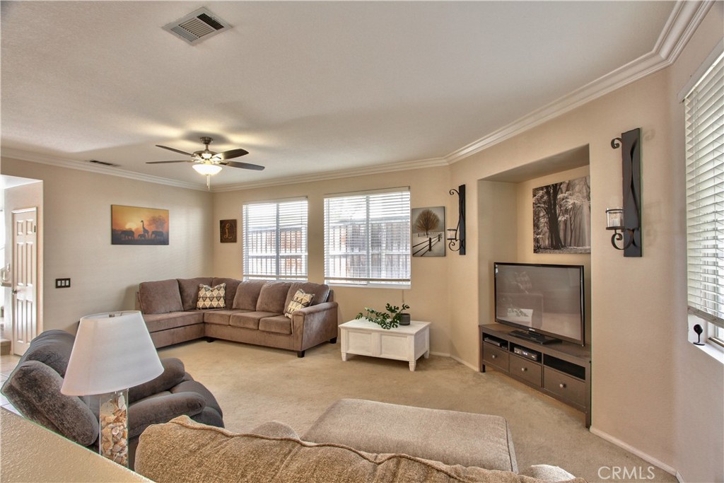 45303 Vista Verde