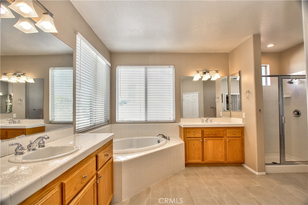 45303 Vista Verde