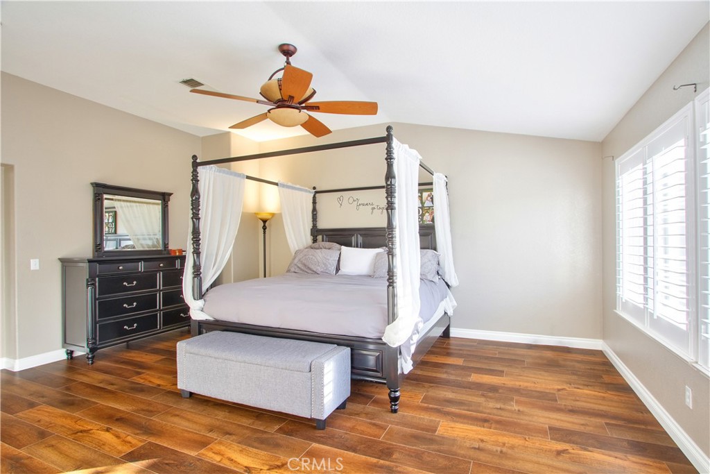 37958 Pearwood Lane