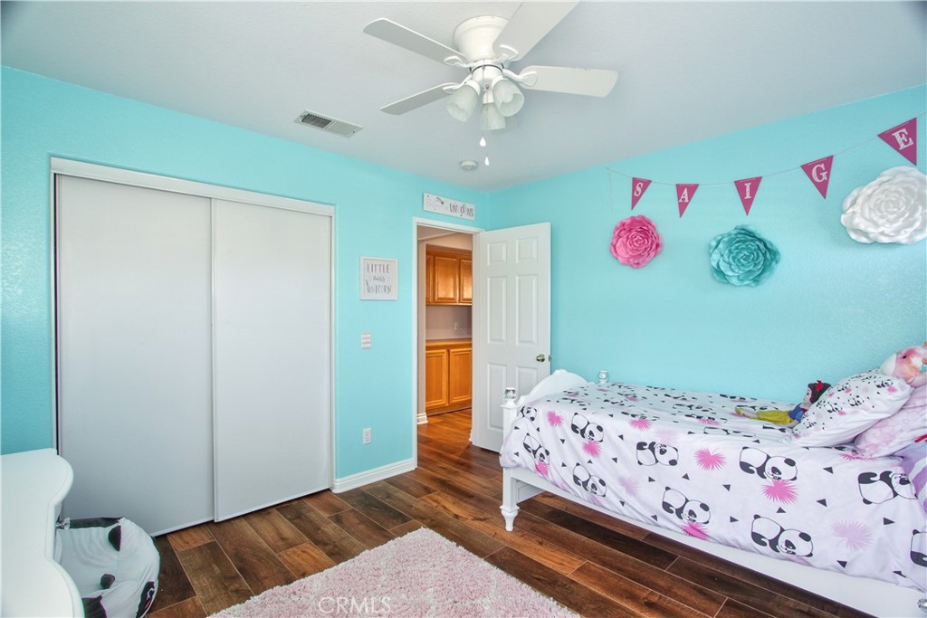37958 Pearwood Lane