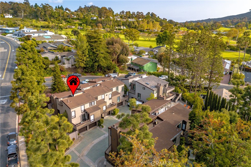 23782 Hillhurst Drive 3