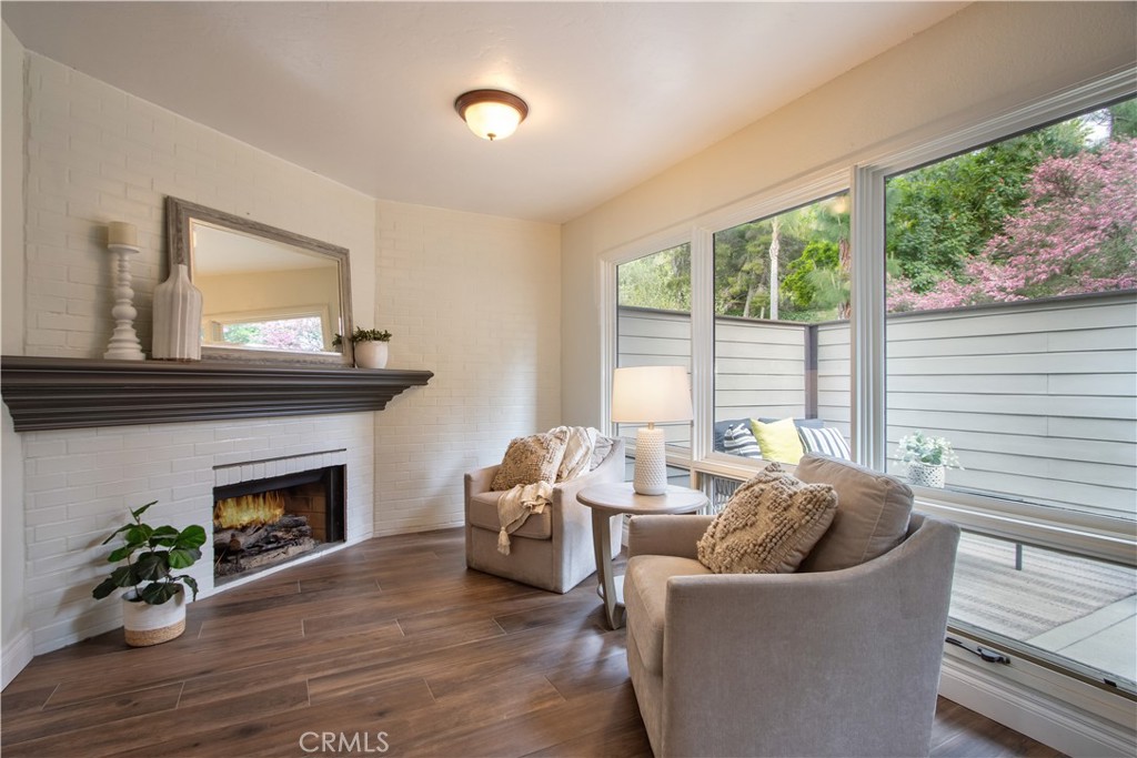 23782 Hillhurst Drive 3